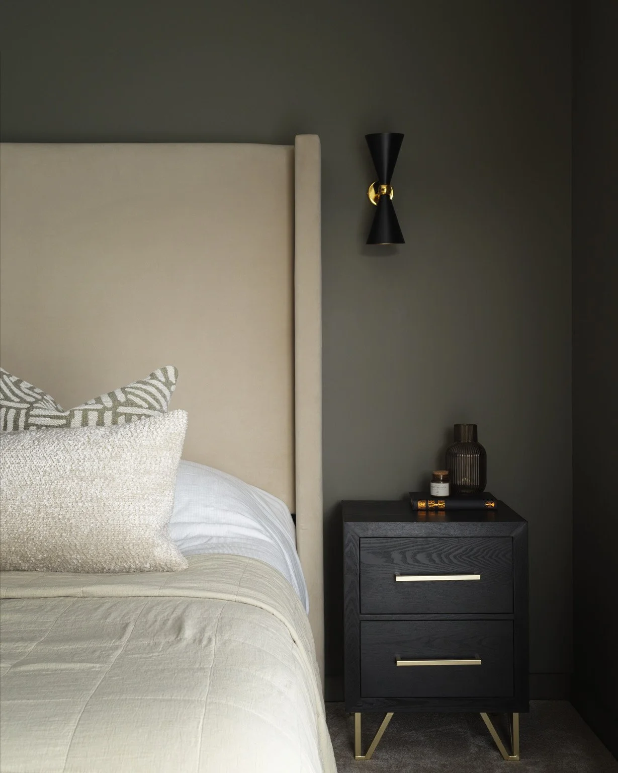 Master Bed Detail.jpg
