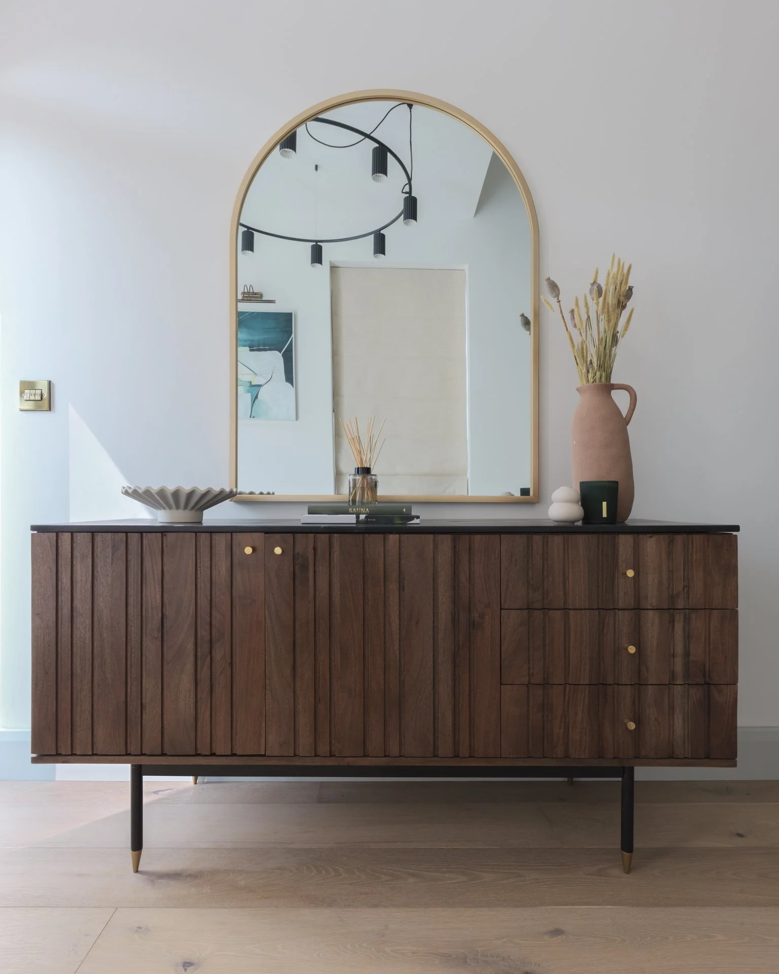 mahogany hallway vanity unit