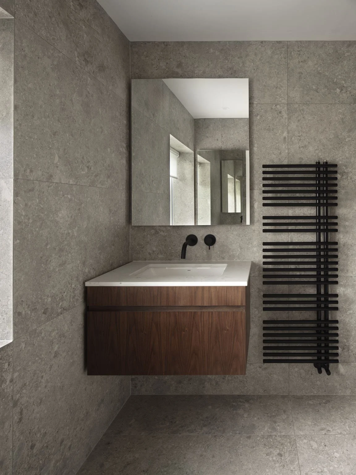 En Suite Vanity.jpg
