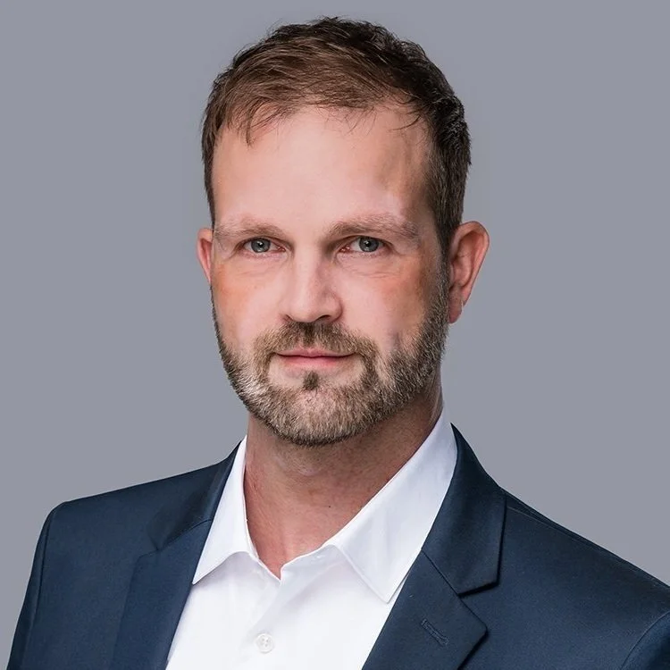 Christian Monz, Dozent bei KIMOderm