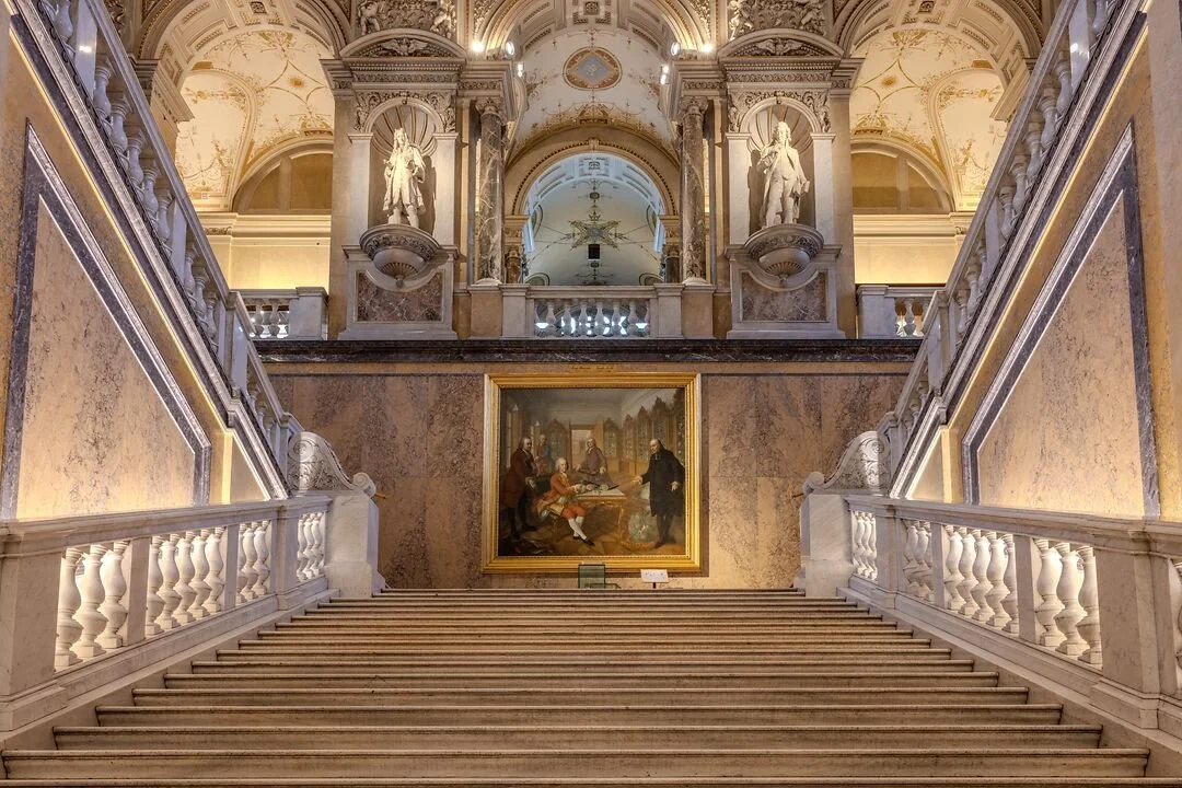 NHM Gebäude Weihnachten.jpg