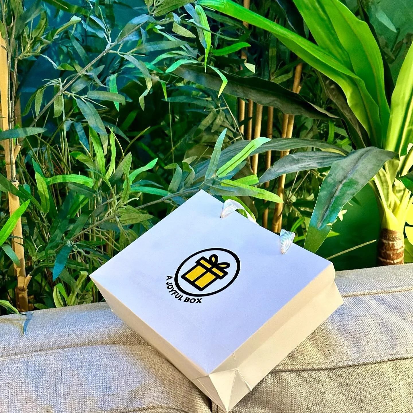 As green as can be! 

#giftingservice #giftideas #giftbox