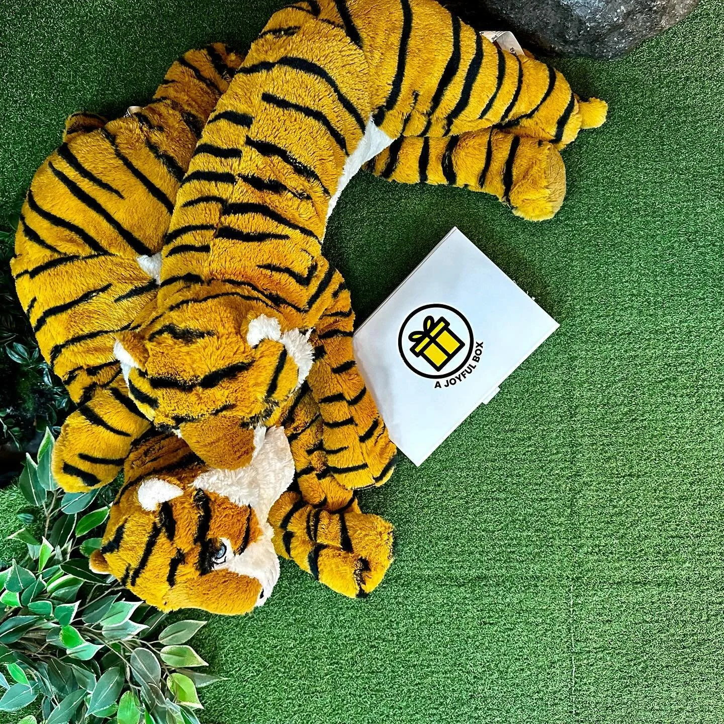 A gift from the wild! 🐅

Our curated gift boxes are perfect for any occasion and season, bringing smiles and surprises. 

Discover more at www.ajoyfulbox.com 🎁

#GiftIdeas #GiftBox #GiftGoals #GiftsForHer #GiftsForHim #GiftOfTheDay #GiftsForFriends