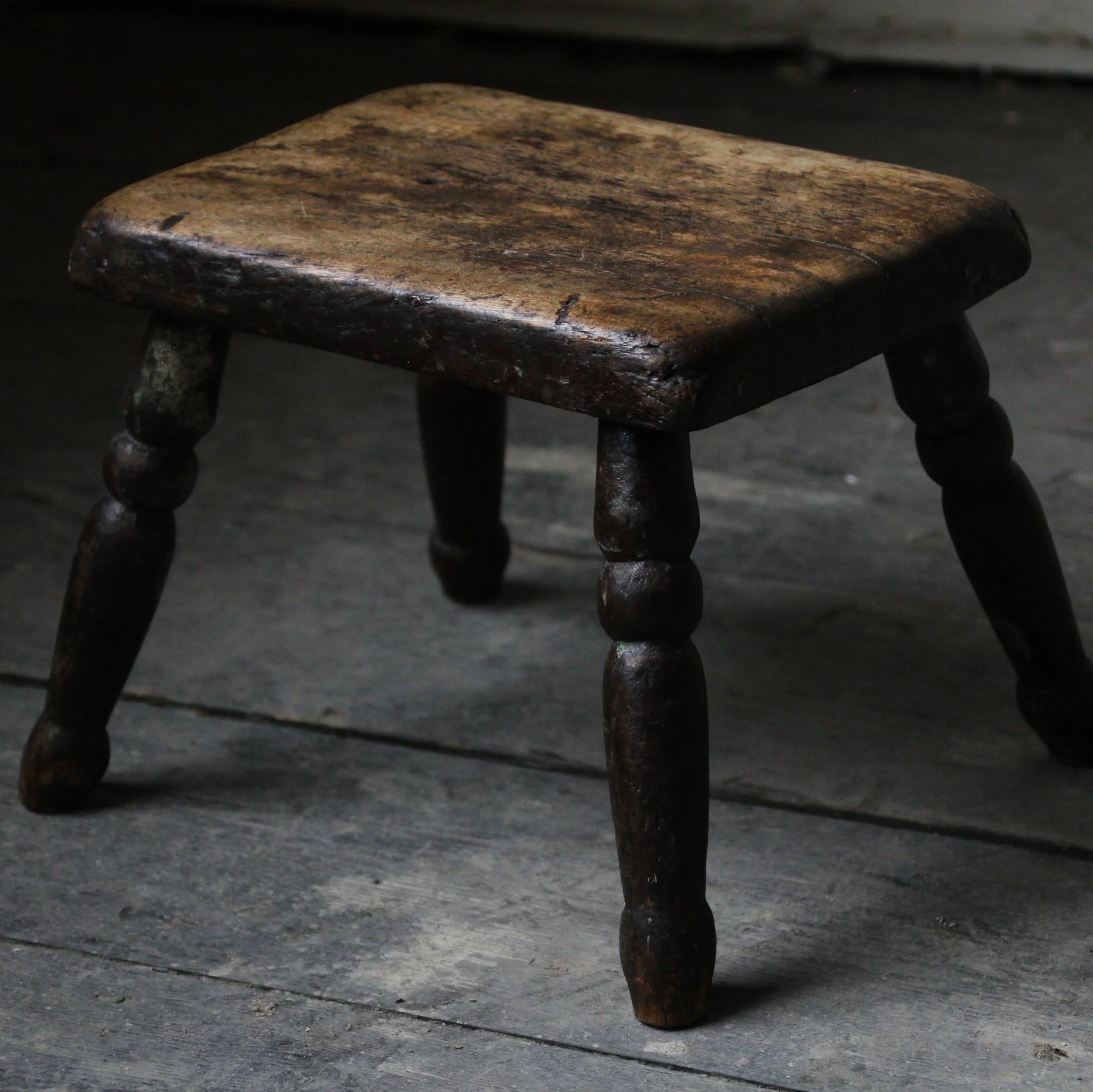 Mid 19th century elm stool, old paint