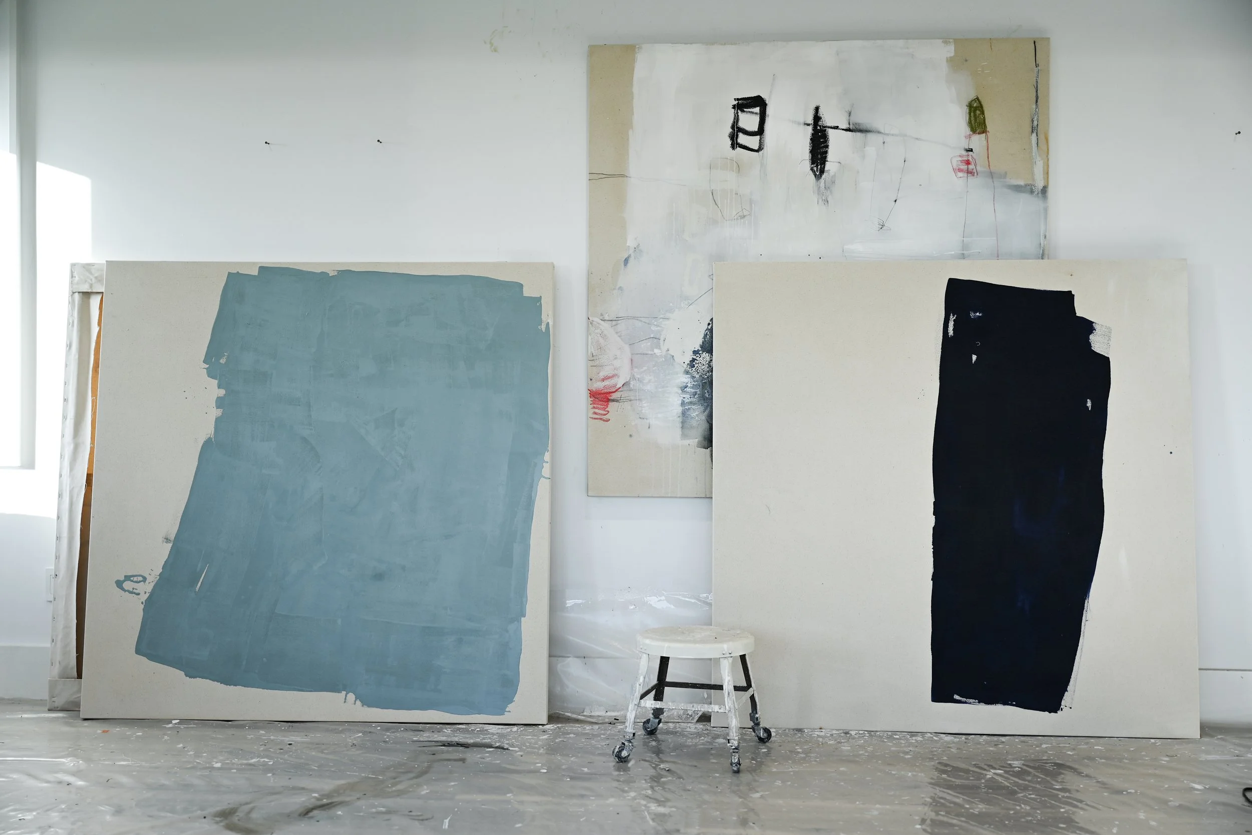 The first Marco Island studio of intuitive abstract artist Chris Brandell with paintings in progress