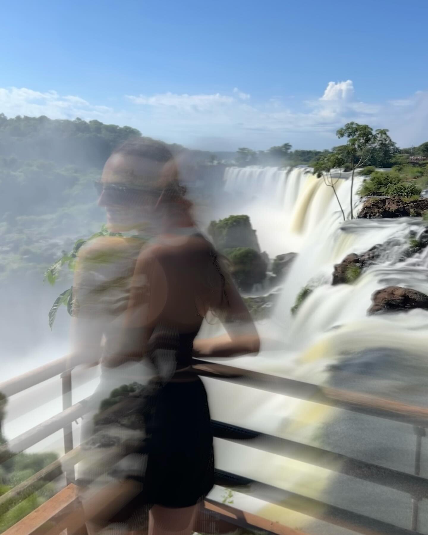 humbling.captivating.cataratas.100%humidity.

I was here 4.5 years ago and this time was just as in awe as back then. I could look at the water falling down for hours, it&rsquo;s so vast it&rsquo;s really humbling, I felt like I was just a little dro