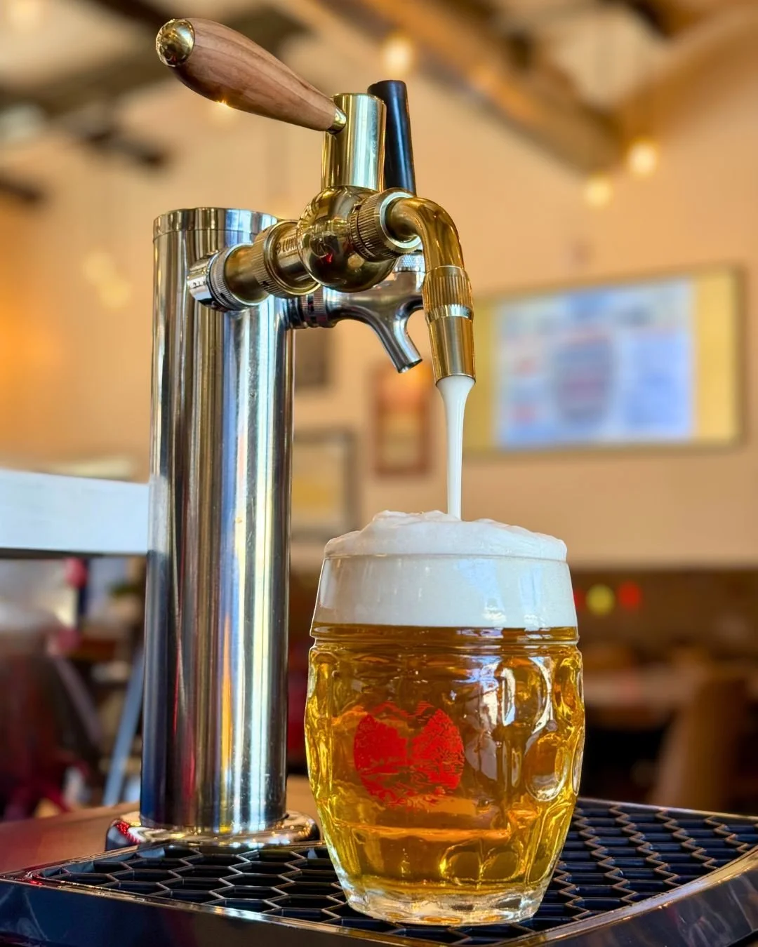 🚨NEW BEER ALERT🚨

THE HIGHEST POWER, 4.5%
English-Style Lager

Our most recent collaboration with @heydaybrewing was truly a special occasion. When I moved to Raleigh in 2018, I was taking a big risk. I came out to work for someone I&rsquo;d only m