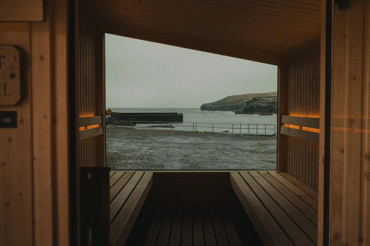 Are you joining us this weekend at our beautiful Cuas Crom sauna? 🔥

Our friends @beanies.studio have delivered again in showcasing our newest sauna, local beaches and the rural wild sauna scene in Kerry.

@scandinavian_sauna should be proud of this