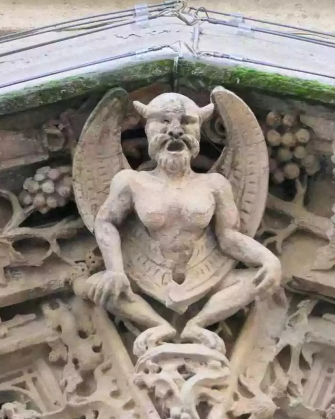 It&rsquo;s Samhain season. 🕯️

The old Gaelic festival kicking off the dark half of the year, when the veil between life and the great, vast no-thingness of death is said to be at its thinnest. 💀 

So here&rsquo;s a personal highlight from the vari