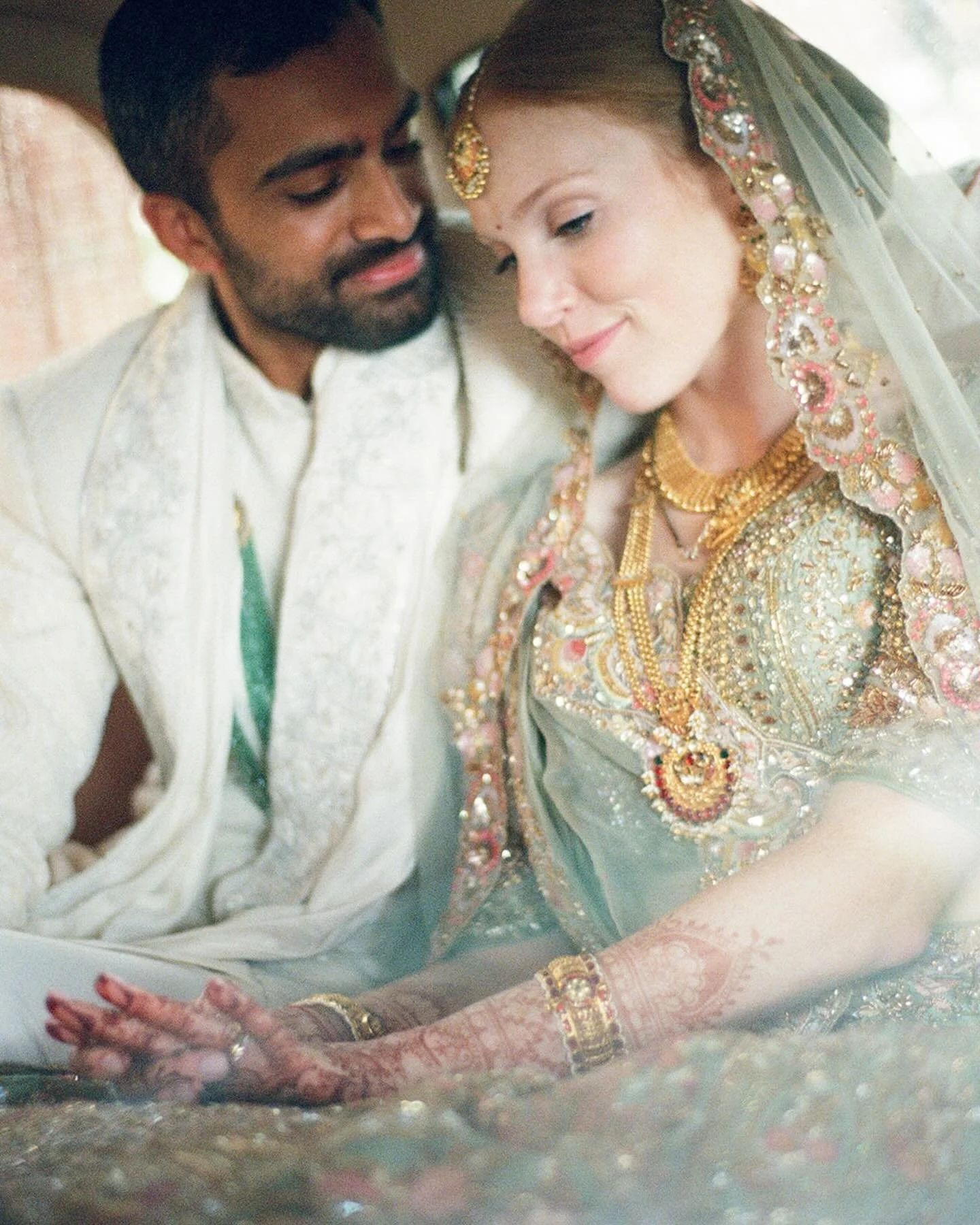 A Hindu ceremony with Adi and Shalin