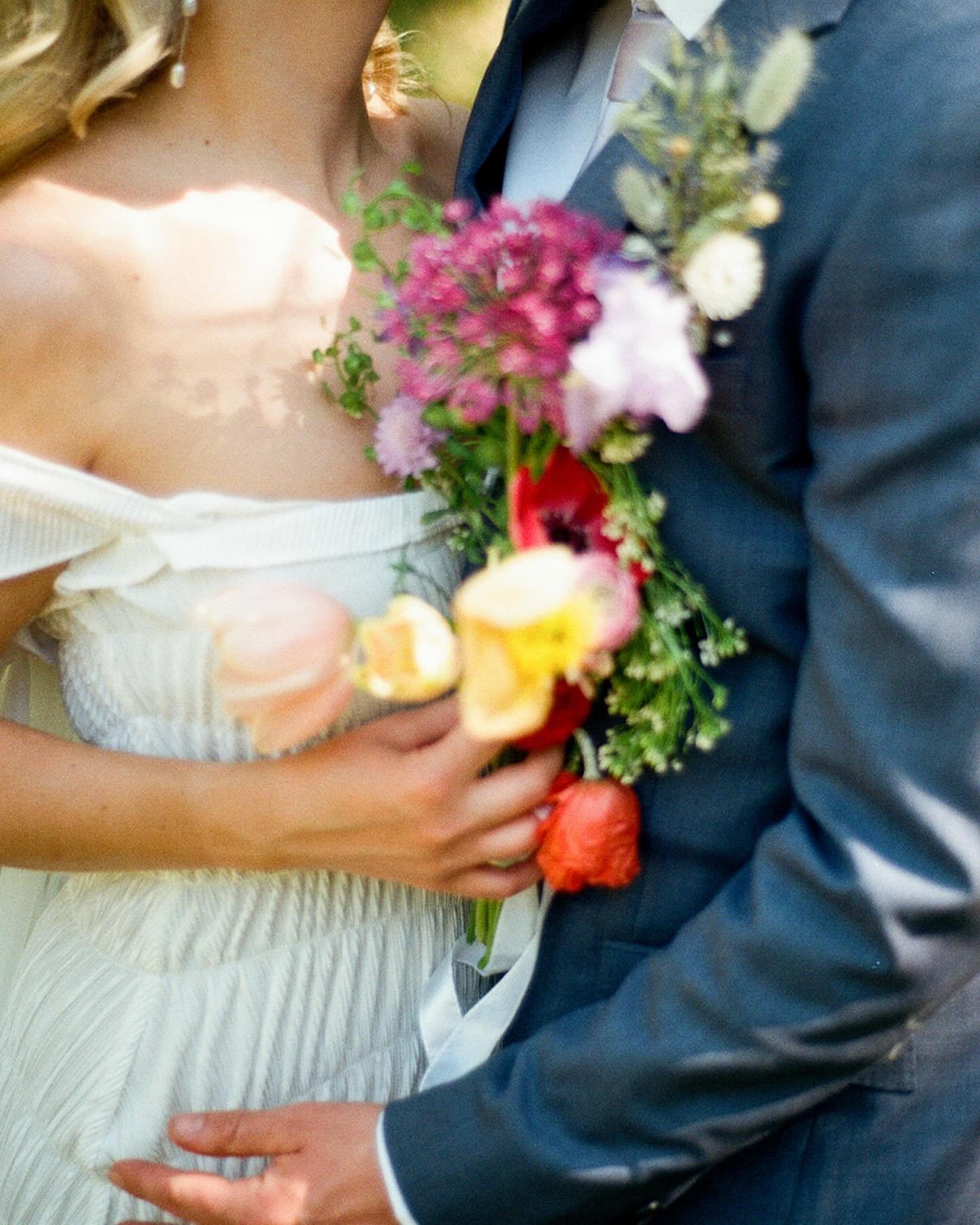 Let&rsquo;s all get married at the family cabin 💓