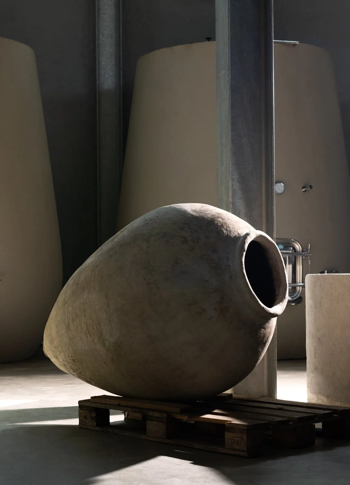 Amphora.jpg