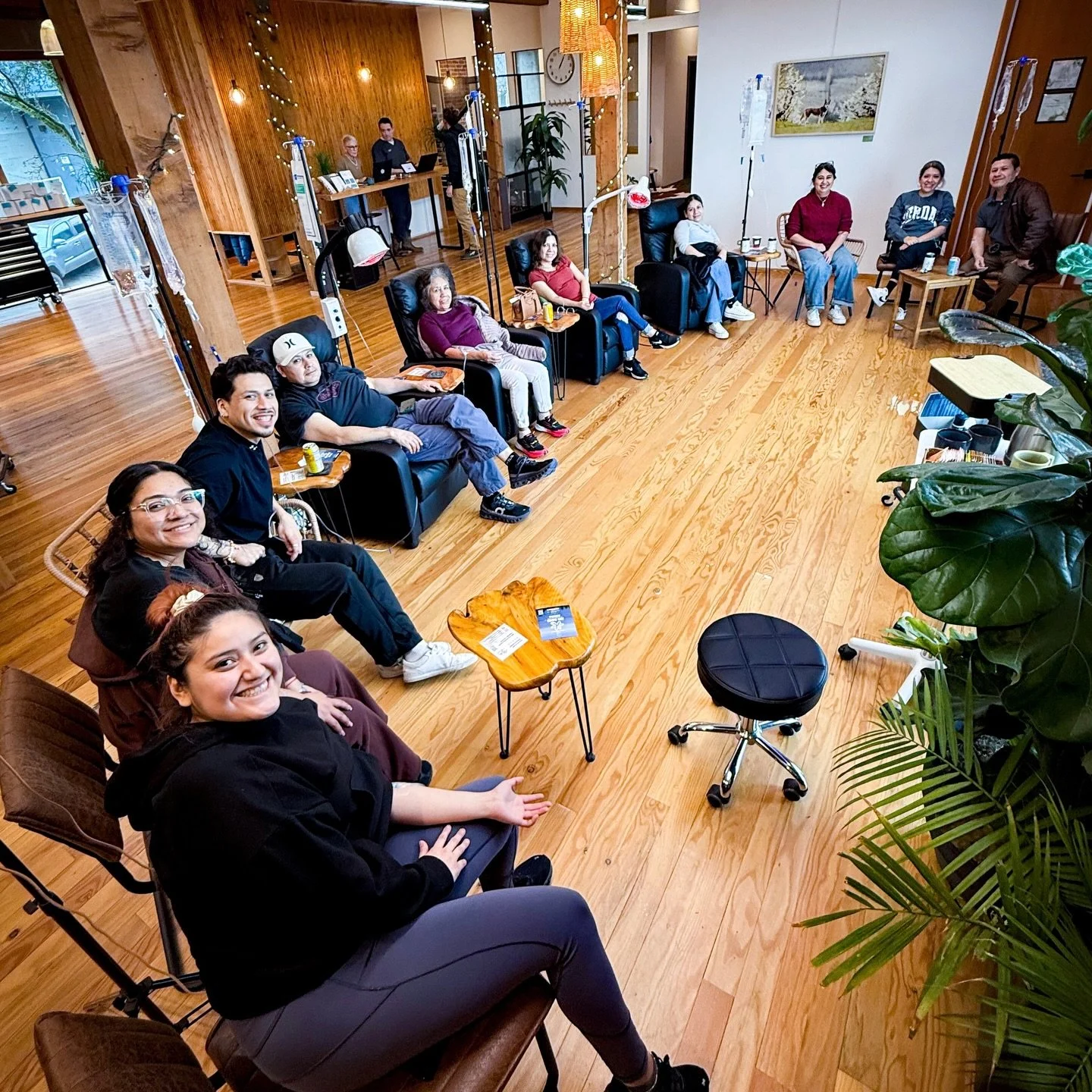 Family bonding, but make it hydrated. 
Skip the awkward group photos and come get IVs together instead. Hydrate, recover, laugh a little, and leave feeling way better than when you walked in. 

Turns out wellness is more fun when you bring your peopl