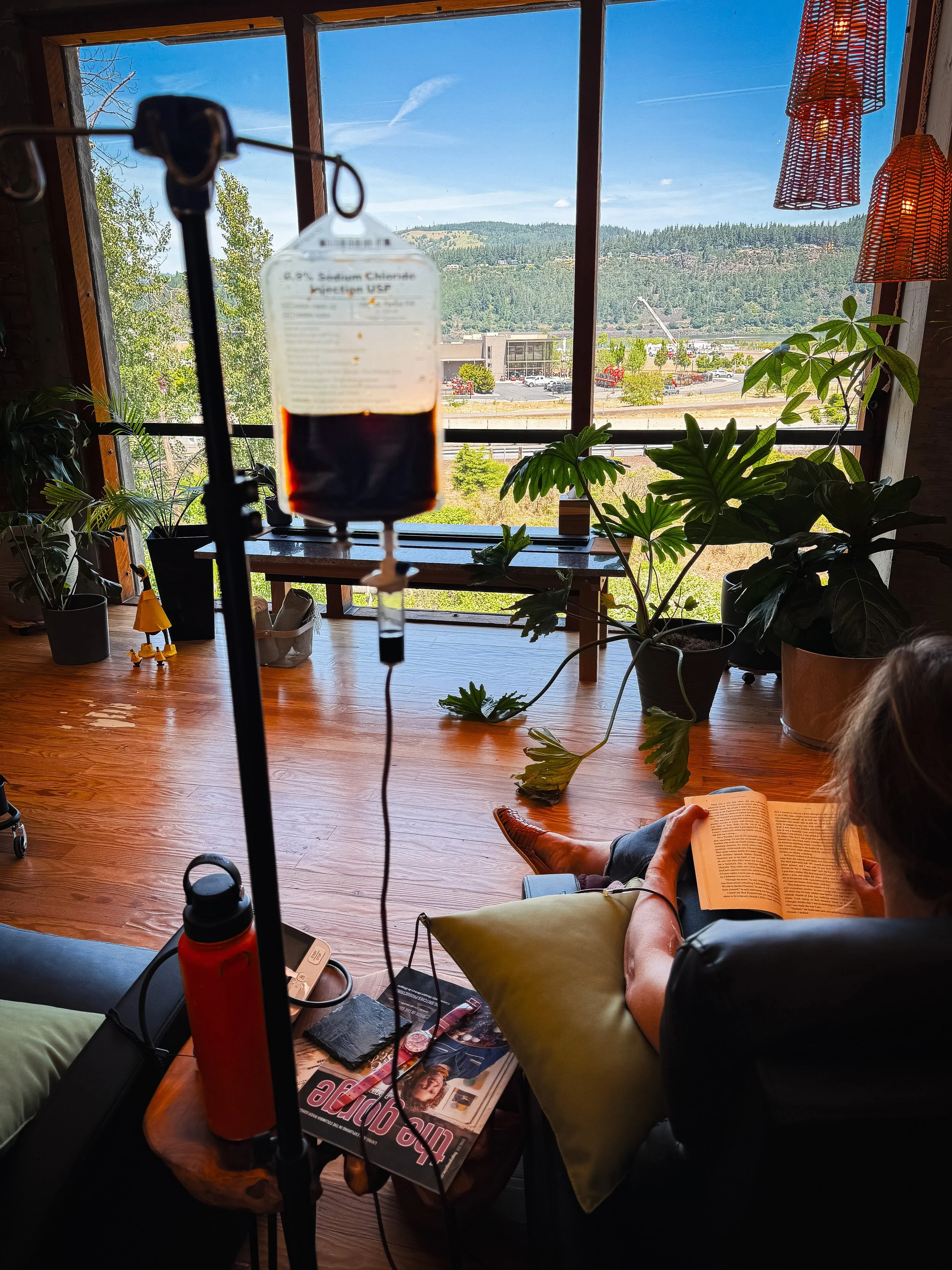 Client receiving and Iron Infusion at Outbound Wellness via IV Infusion
