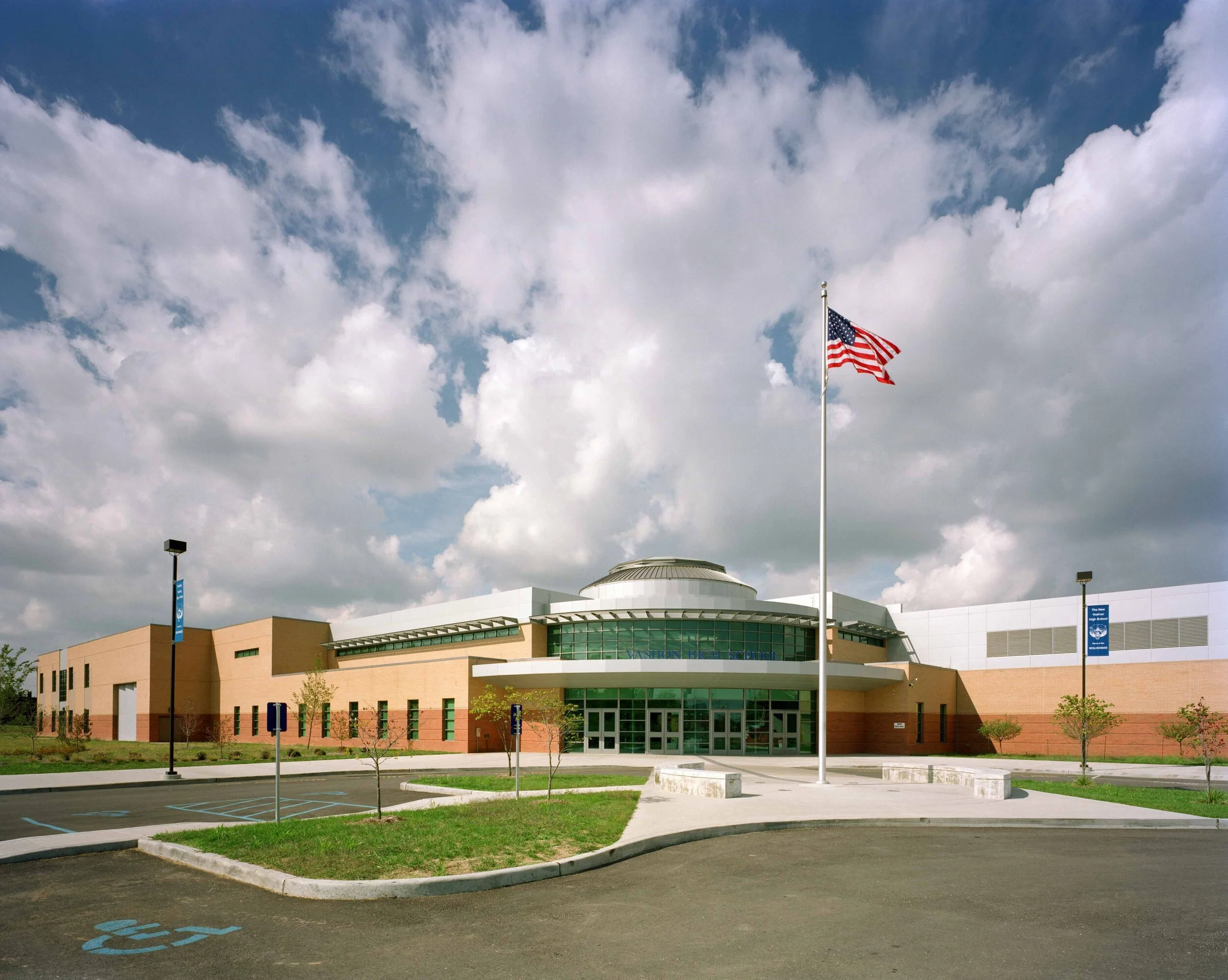 Exterior vashon.jpg