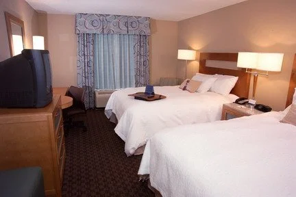 006 _Hampton Inn Highlands .jpg