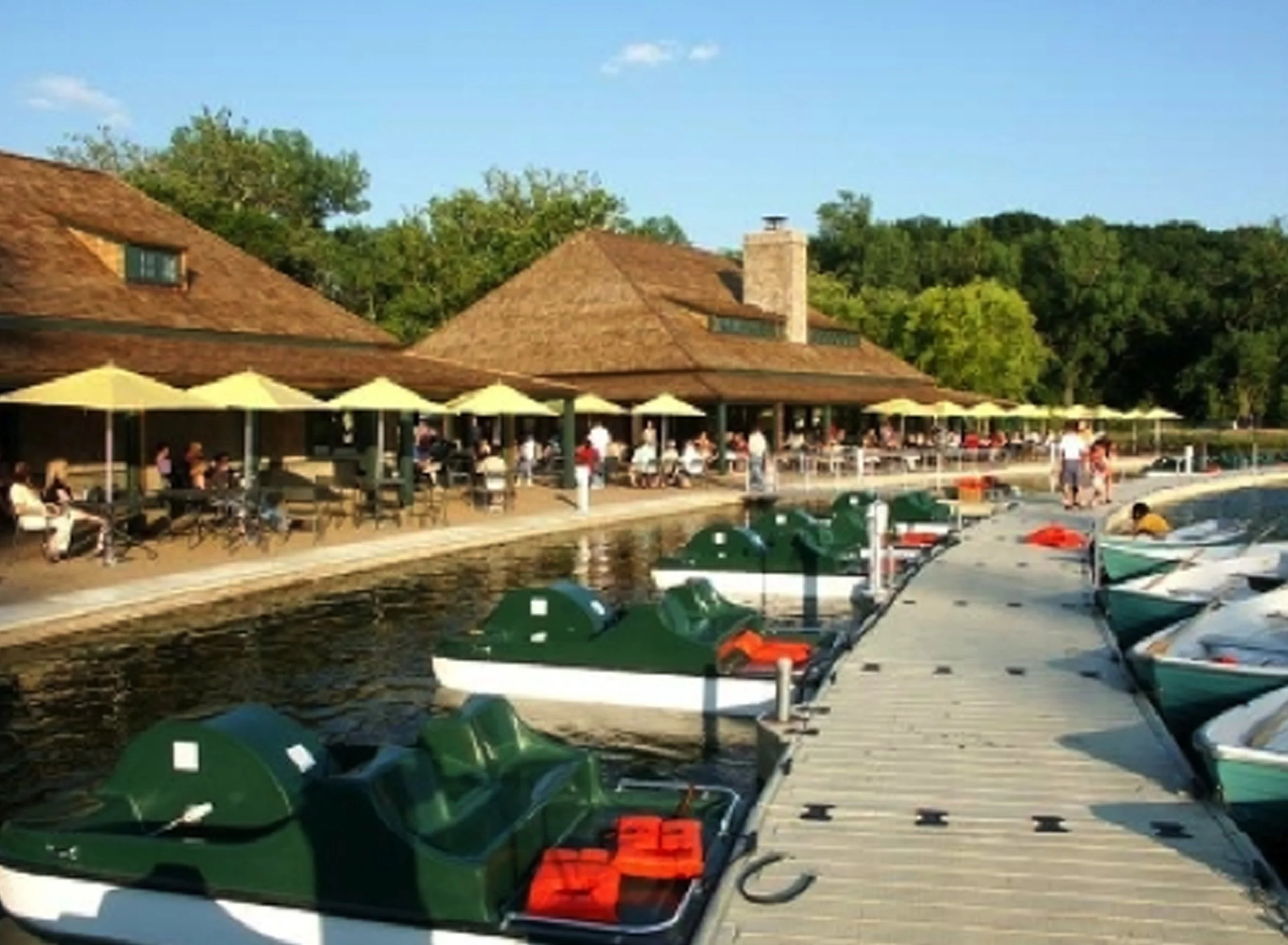 boathous copy.jpg
