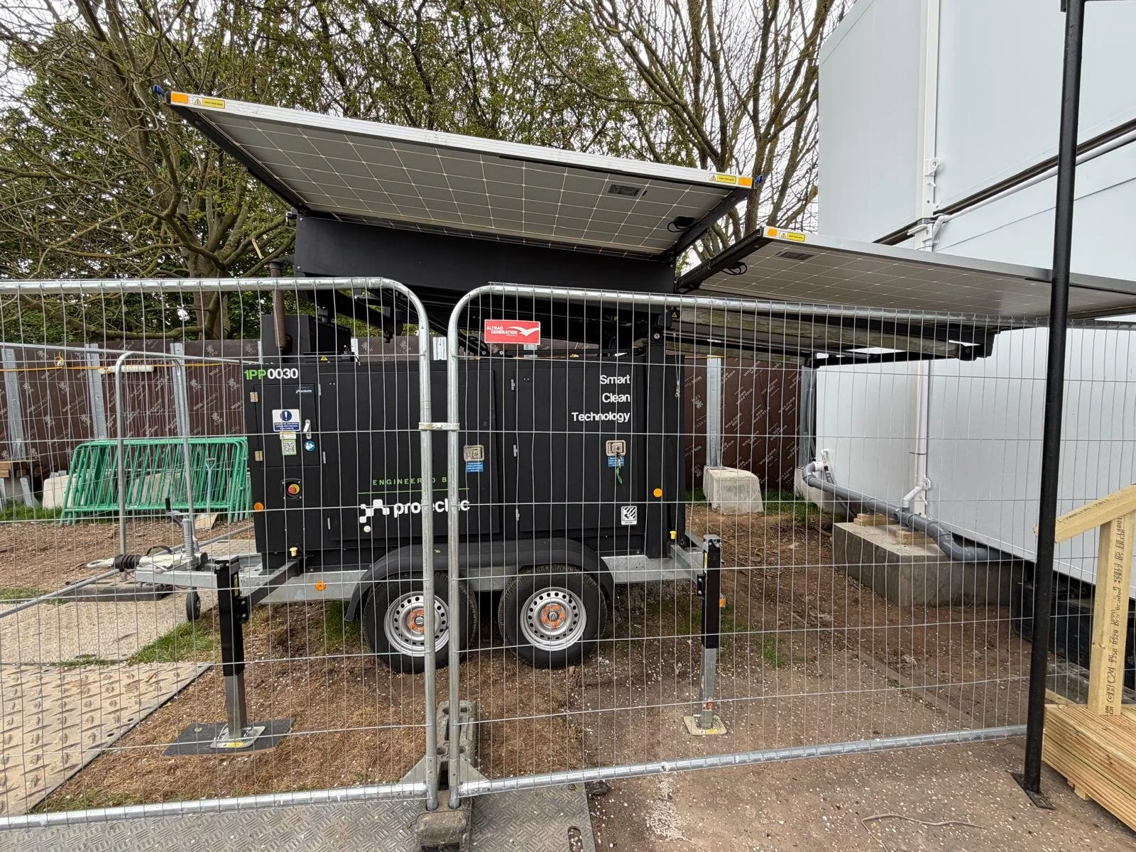 At Auburn Group, sustainability is embedded in the way we deliver our projects. By incorporating solar-powered energy systems on-site, we reduce fuel consumption, lower carbon emissions, and provide reliable, efficient power to support our operations