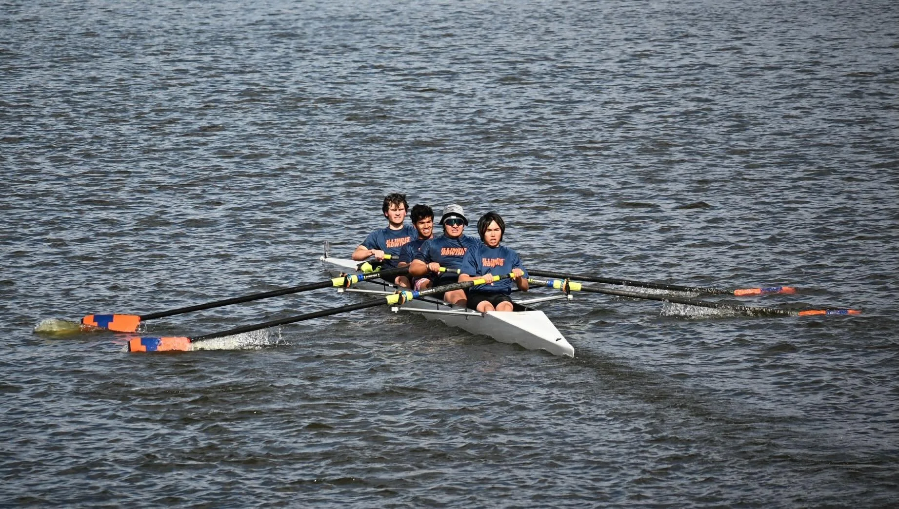 Happy National Learn to Row Day from Illinois Rowing! If you are interested in the sport we love feel free to send us or DM or check out our local programs by clicking the link in our bio! The first session starts June 17th and the second session sta
