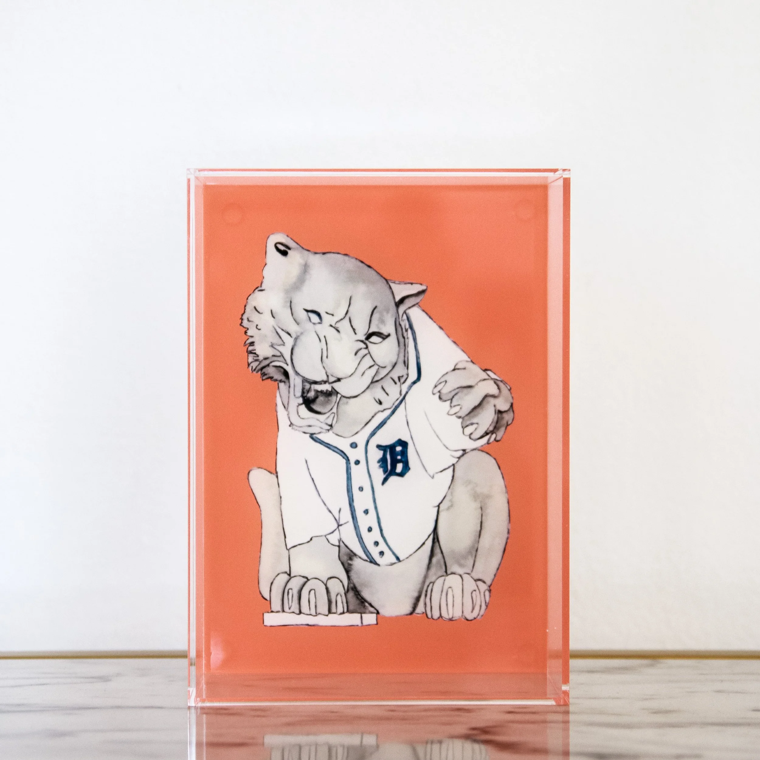 Detroit Tiger Statue 5x7 Acrylic Trinket Tray