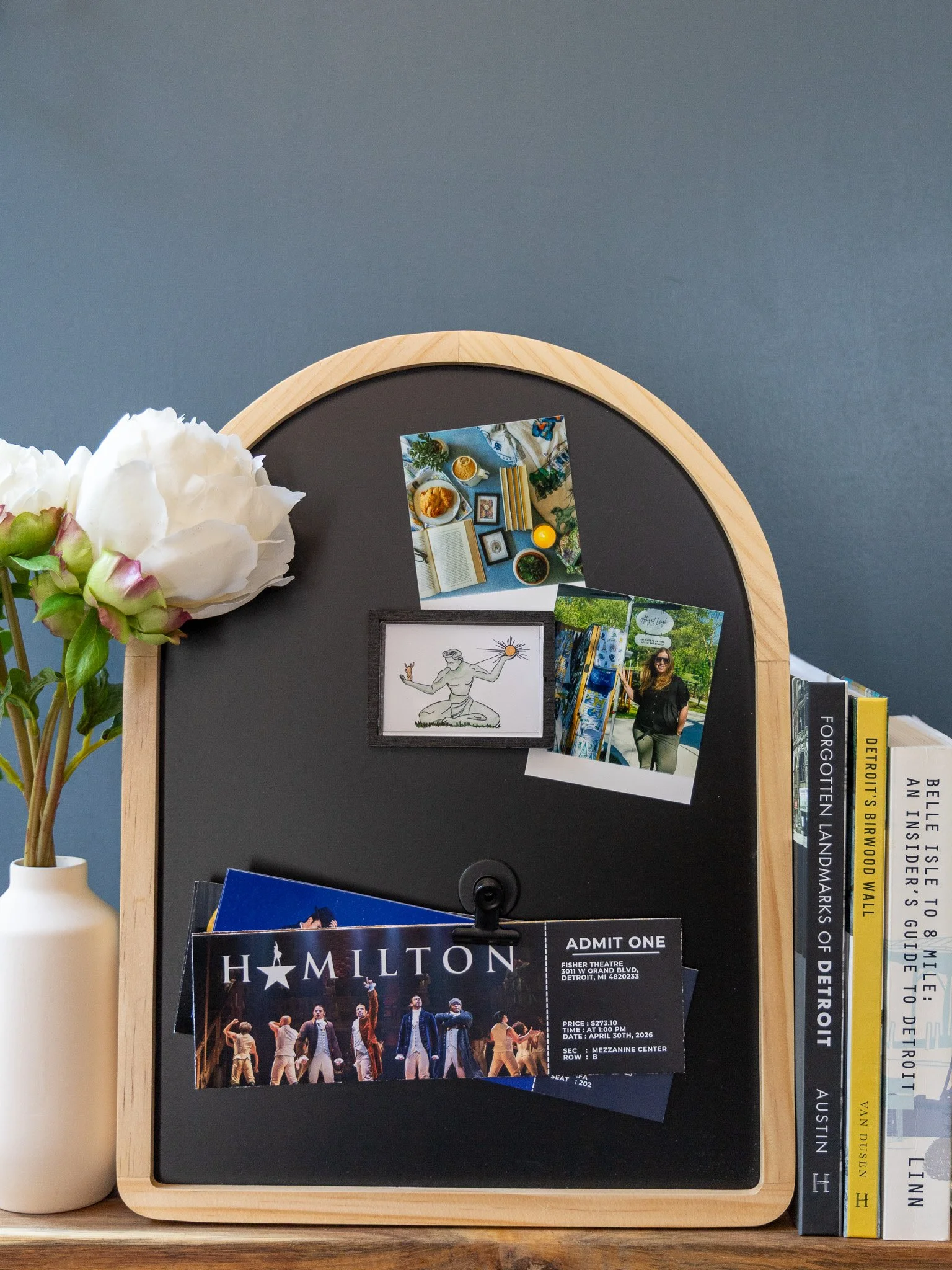 Abigail Leigh Designs Spirit of Detroit Magnet chalkboard.jpg