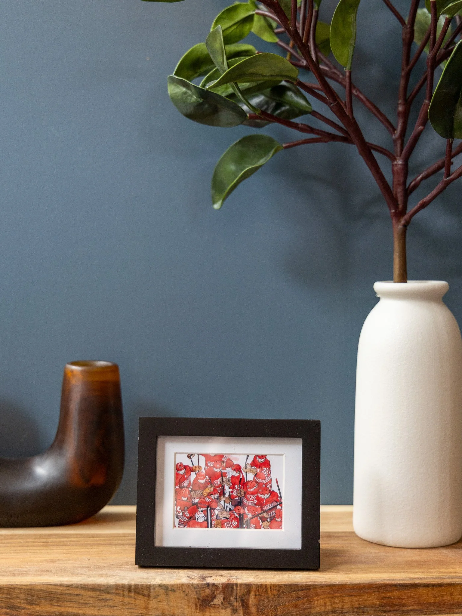Tiny Frame Detroit Red Wings - Ice
