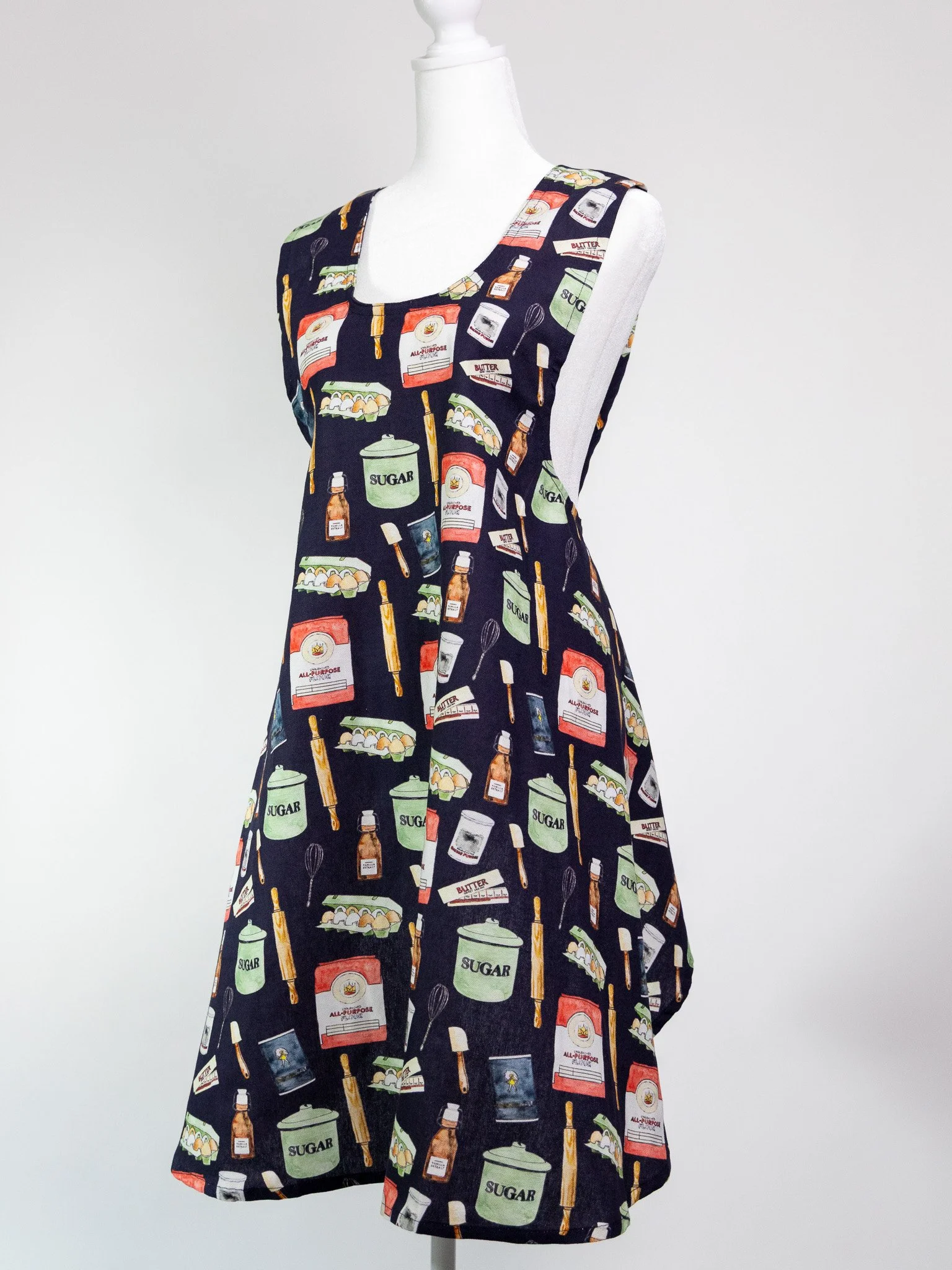 Abigail Leigh Designs The Baker Apron Side.jpg