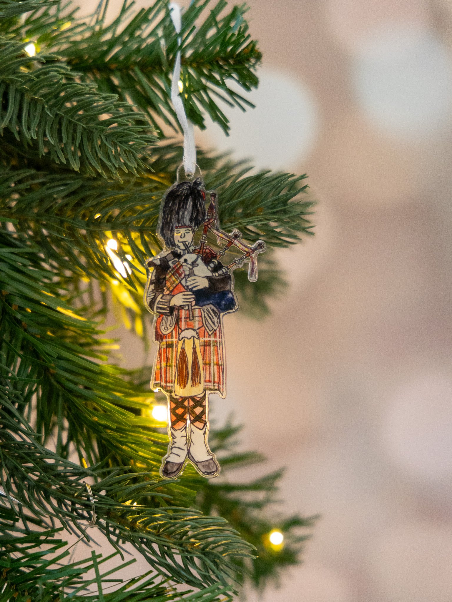 Abigail Leigh Designs Bagpiper Ornament 2.jpg