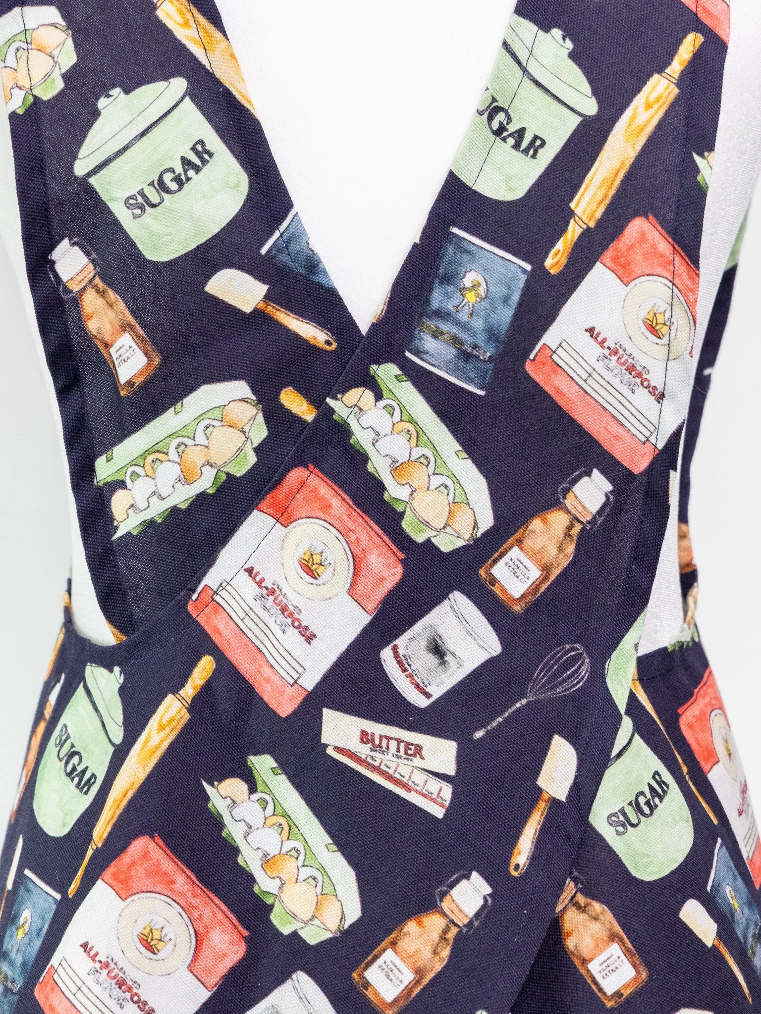 Abigail Leigh Designs The Baker Apron Detail.jpg