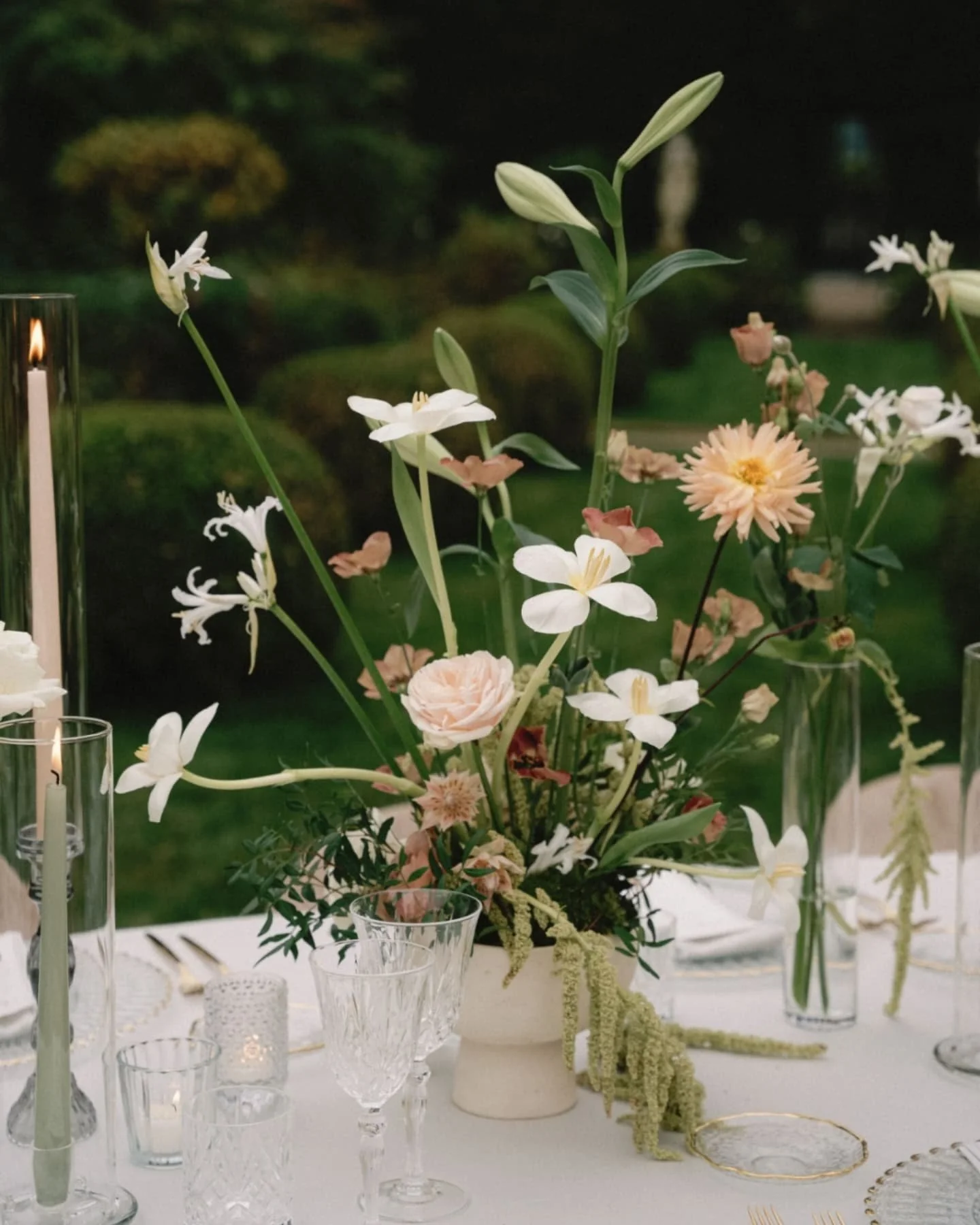 Best day in the best villa celebrating a garden party wedding for the ages at @villa_balbiano ✨️ Name a better dream, I'll wait ♡

&bull;&bull;&bull;

Executive Production Team @wed_vibes&nbsp;
Venue @villa_balbiano @theheritagecollection
Planner @mu
