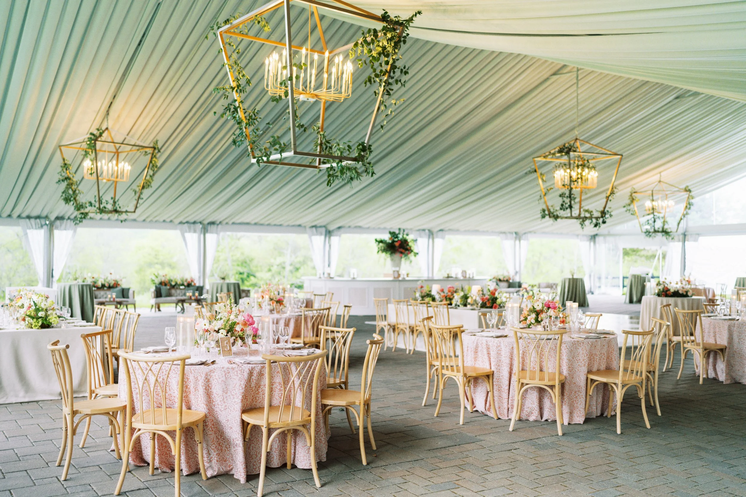  Photography by:     Lauren Lee Photography     