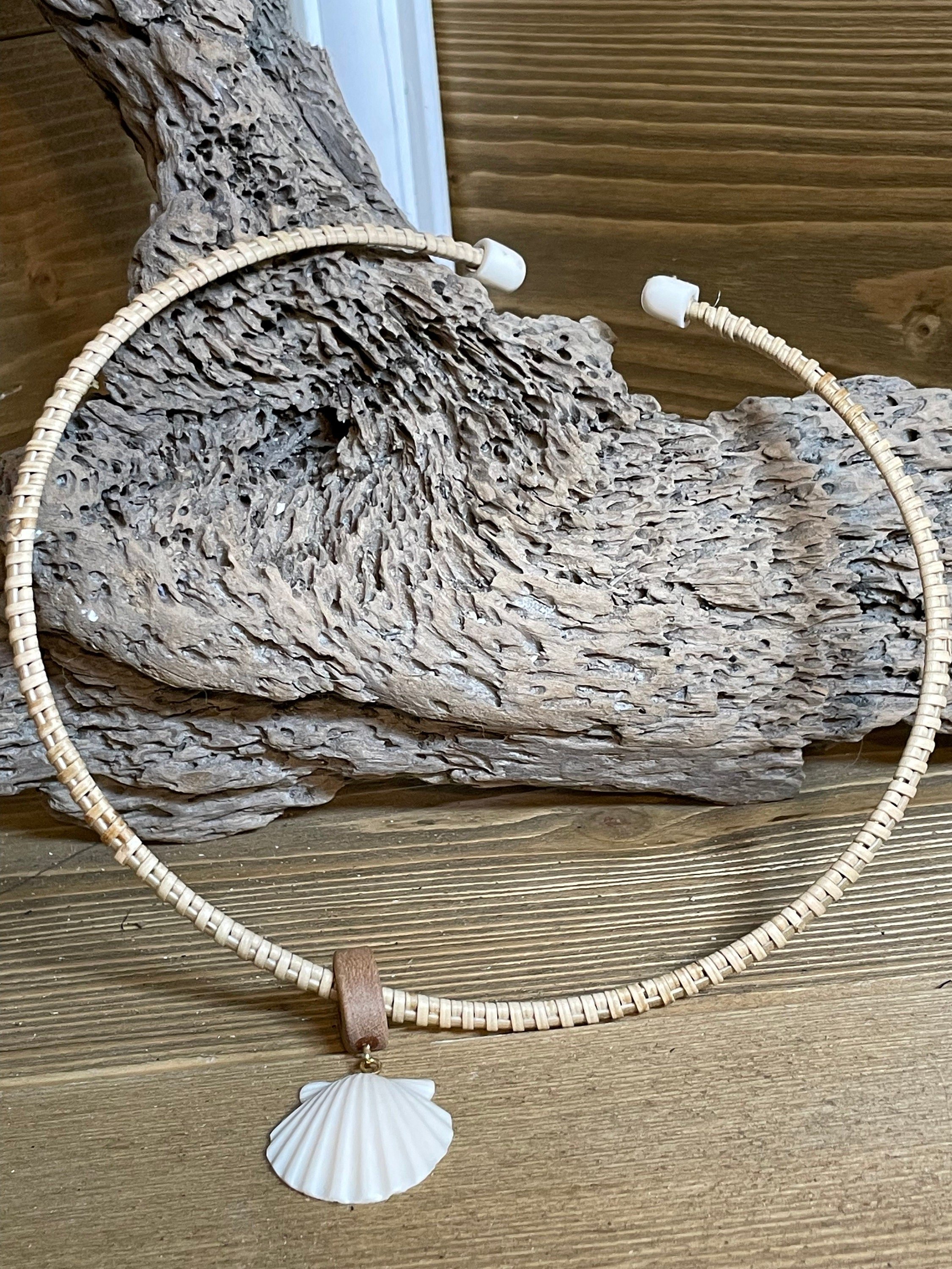 https://i.etsystatic.com/17358629/r/il/dd3f62/3660283171/il_fullxfull.3660283171_hx79.jpg
