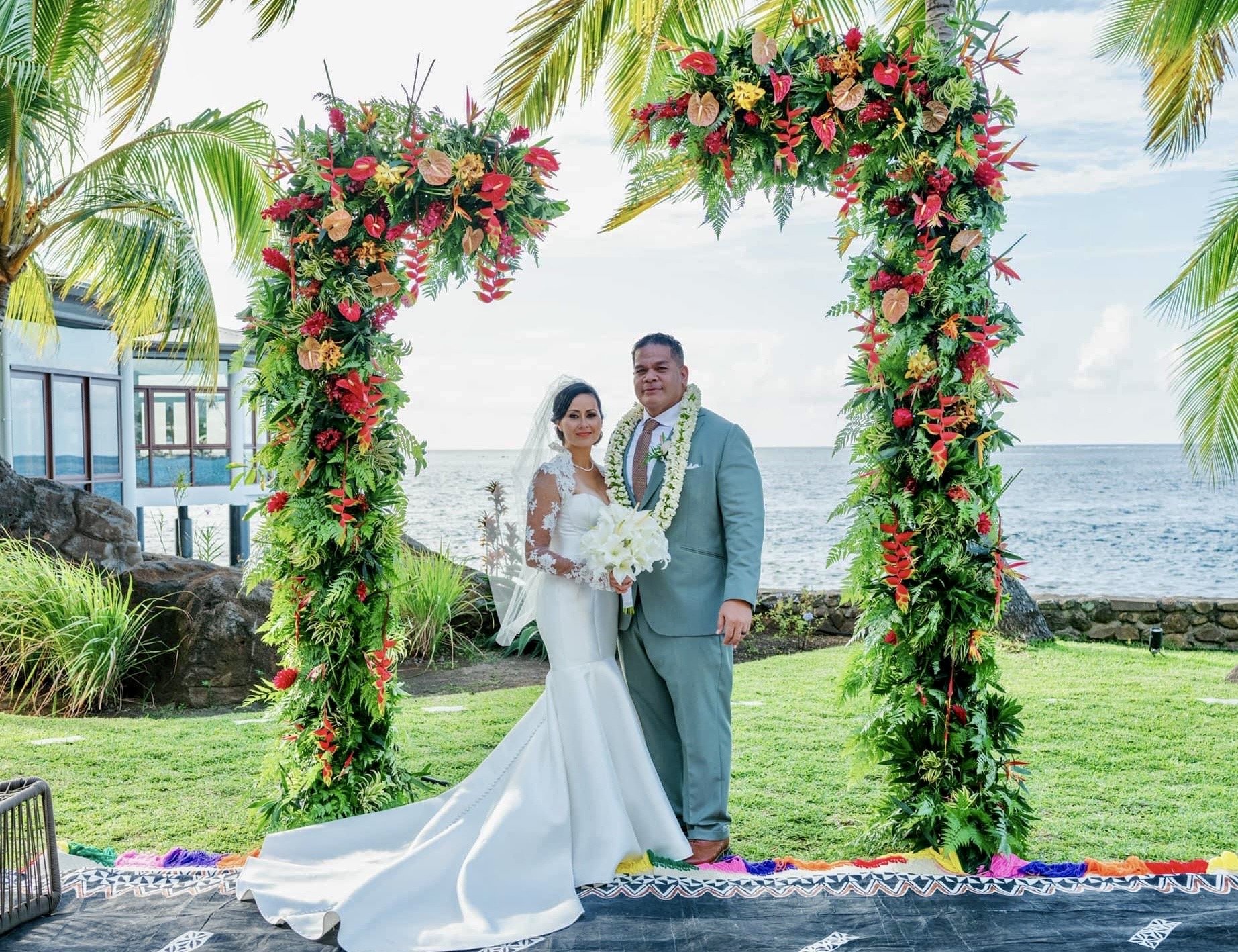 Designs-by-Zima-Best-Phoenix-Wedding-Floral-Wedding-Deals10.jpeg