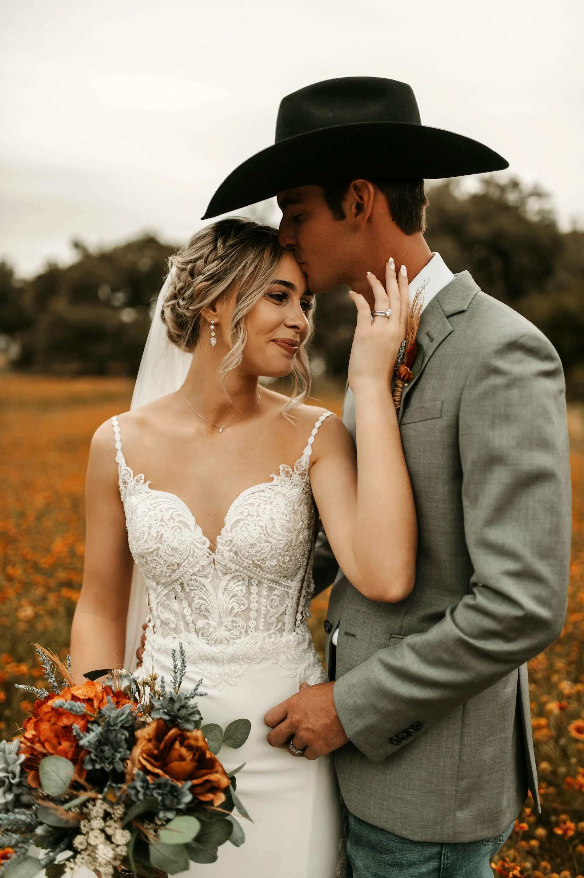 Chanze-Ashorn-Photography-Best-austin-Wedding-Photography-Wedding-Deals6.jpeg