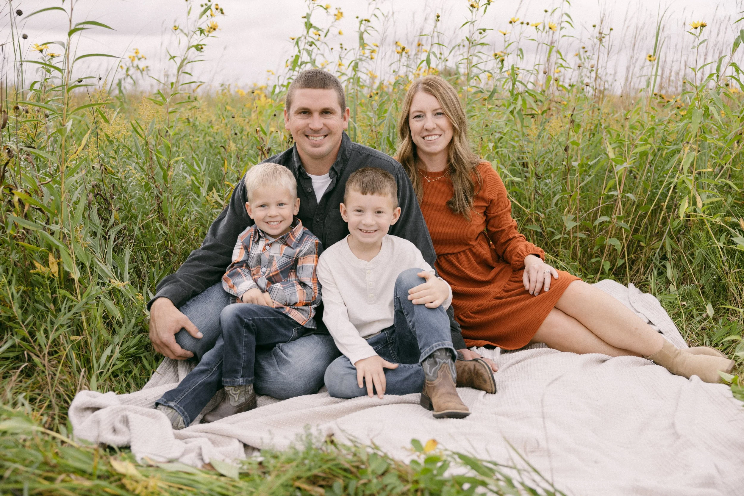 troshynskifamily2025-10.jpg