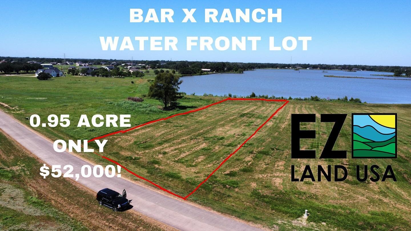 🔥🔥 HOT LOT ALERT BAR X RANCH (WATER FRONT) 🐟🎣

Deatails Below 👇🏽 

838 Wagon Wheel Trail, Angleton TX 77515
Water Front! Price $52,000
Property details.
Vacant lot (41,382 ) (.95 Acre)
utilities: Light.
Need Water/ Septic tank
county: Brazoria
