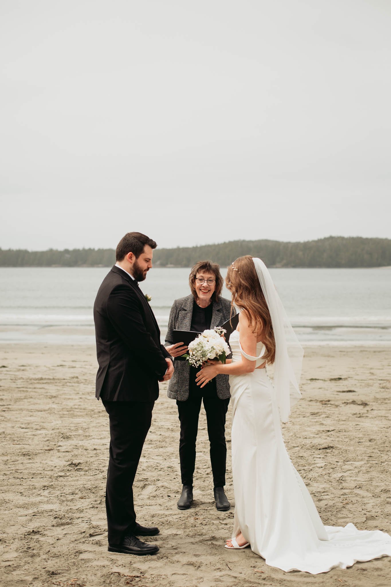 Kayla Kieran elopement - Tofino Vancouver Island British Columbia - Elyse Anna Photography-0422.jpg