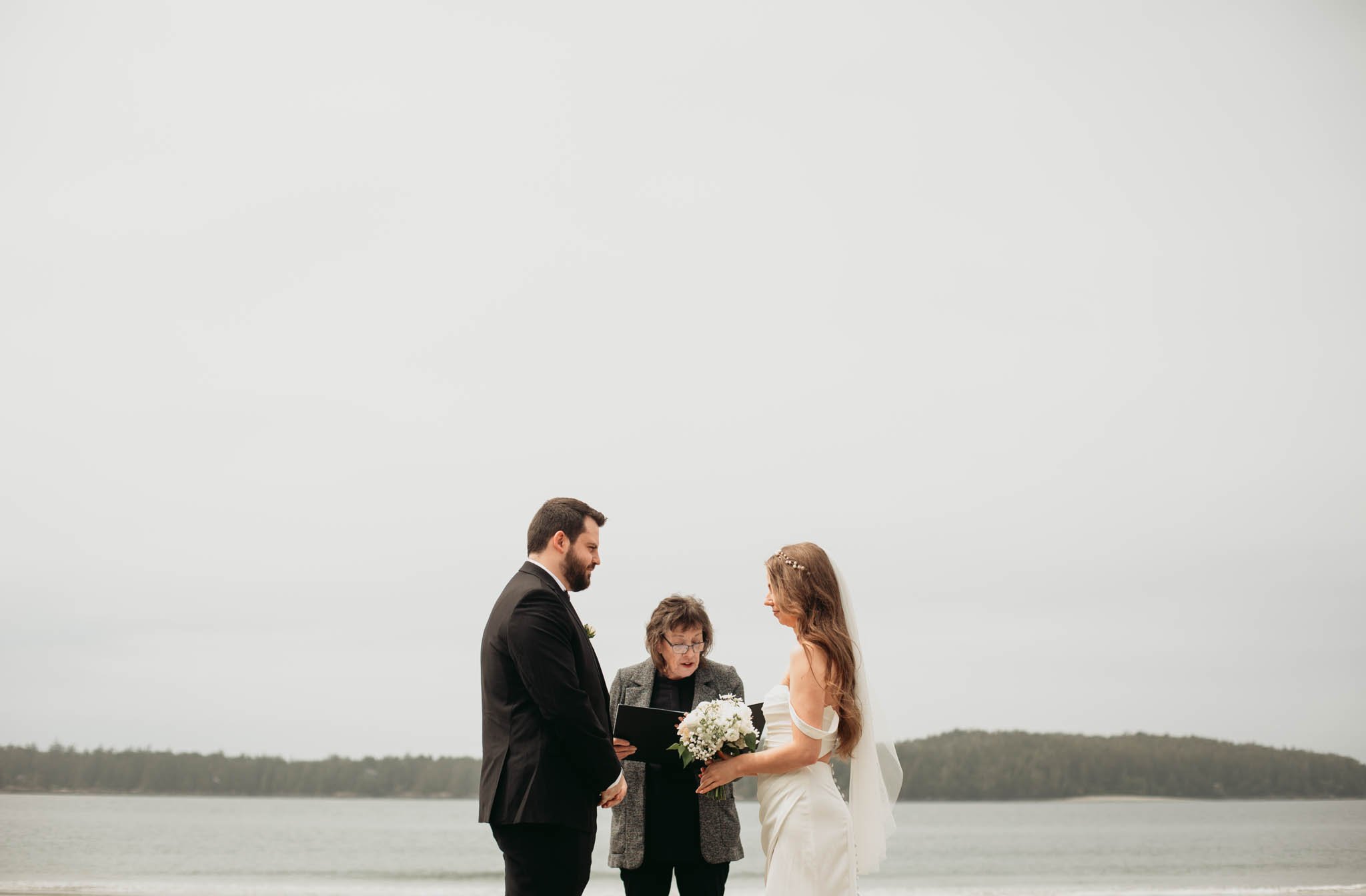 Kayla Kieran elopement - Tofino Vancouver Island British Columbia - Elyse Anna Photography-0424.jpg