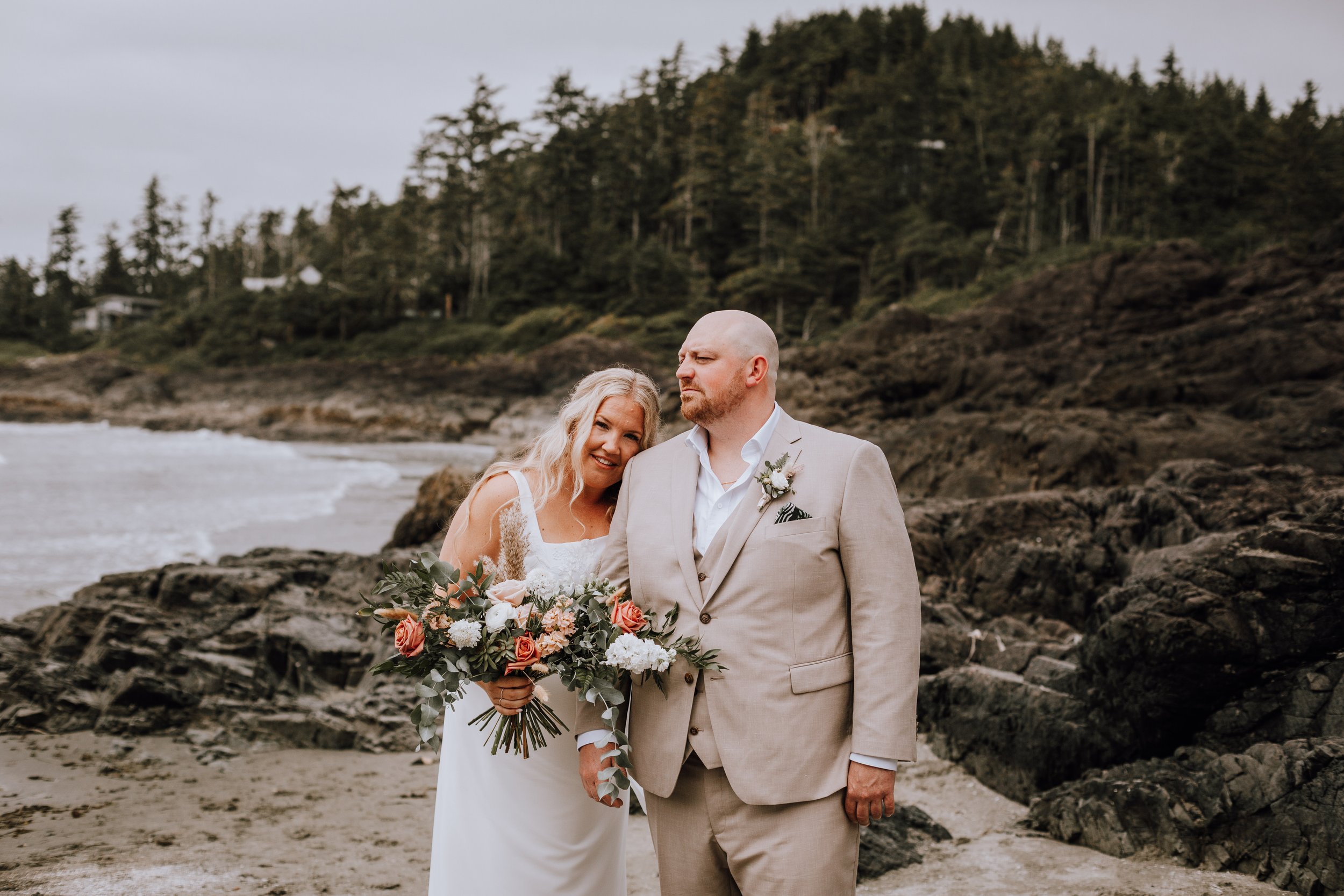 Jamie and Brad Wedding - Tofino Vancouver Island British Columbia - Elyse Anna Photography-9230.jpg