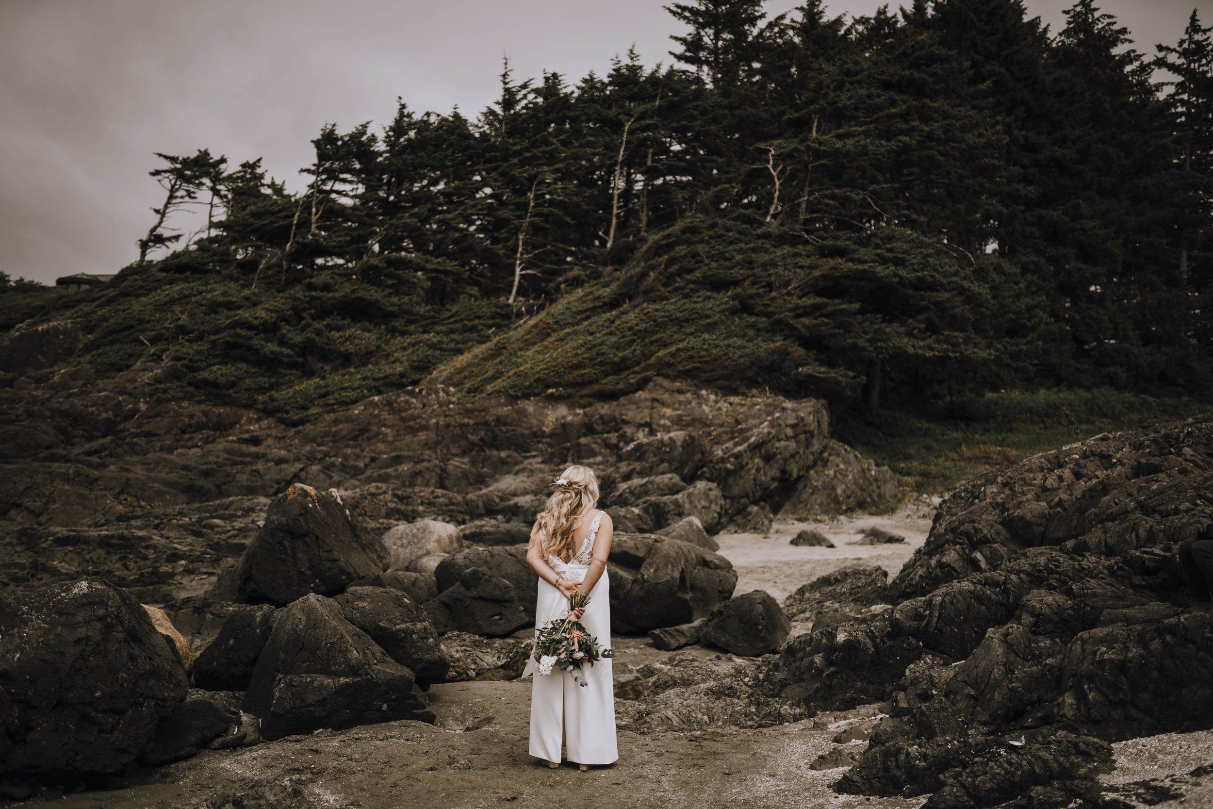 Jamie and Brad wedding - Tofino Vancouver Island British Columbia - Elyse Anna Photography-00793.jpg