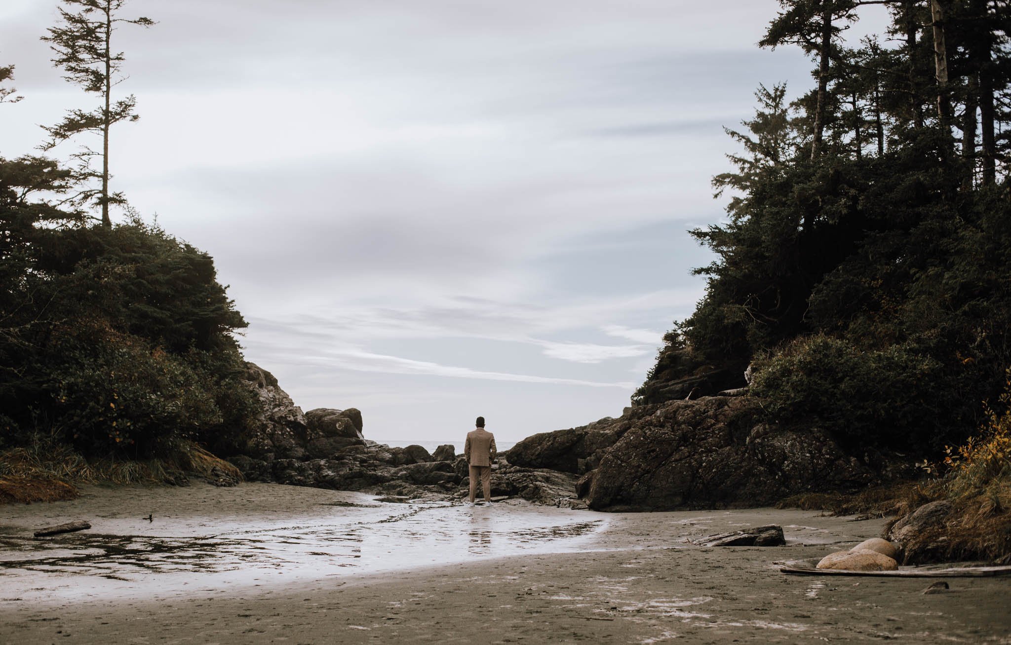 Sabreen and PJ Elopement - Tofino Vancouver Island British Columbia - Elyse Anna Photography - Vancouver Island Elopement-0326.jpg