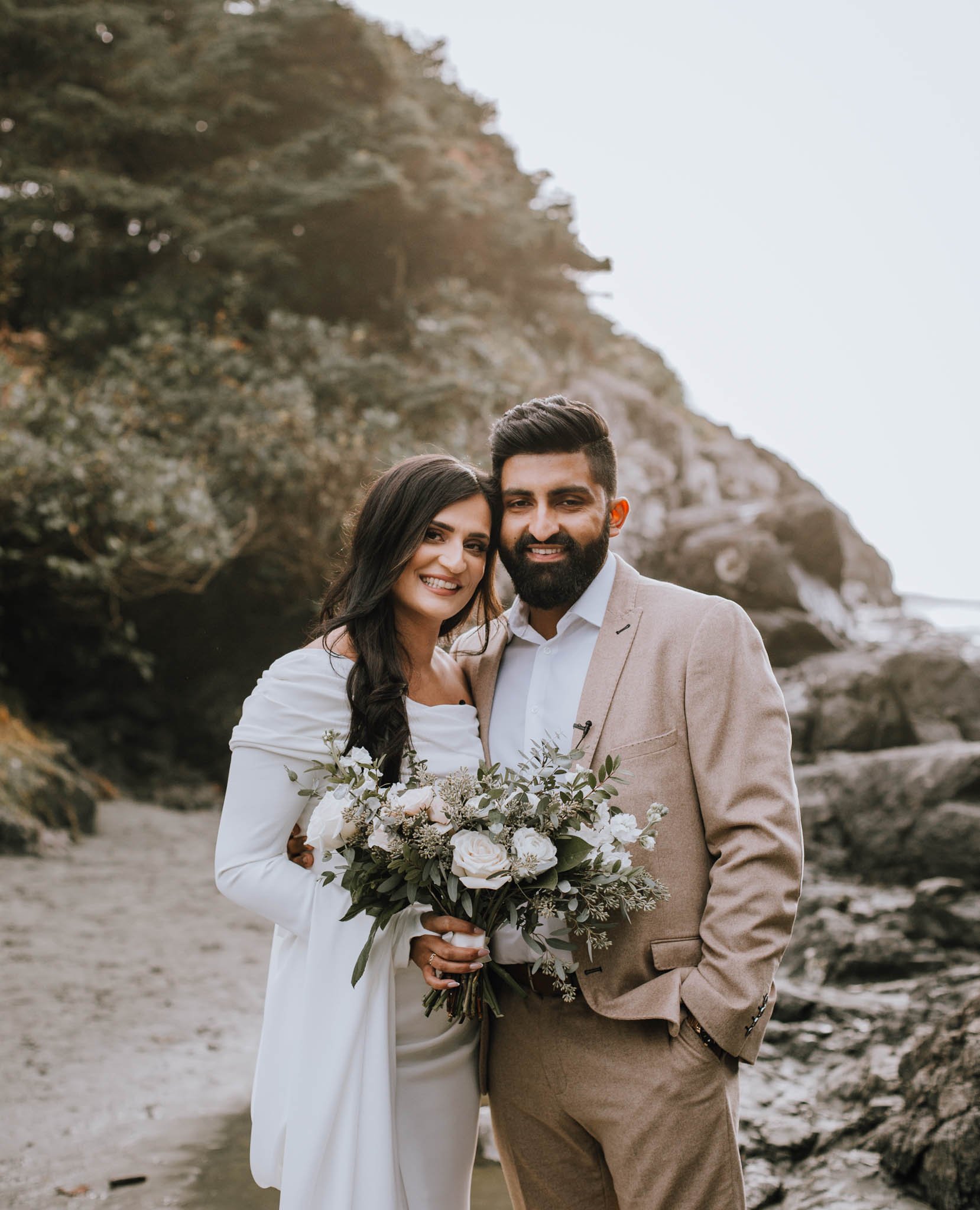 Sabreen and PJ Elopement - Tofino Vancouver Island British Columbia - Elyse Anna Photography - Vancouver Island Elopement-0358.jpg