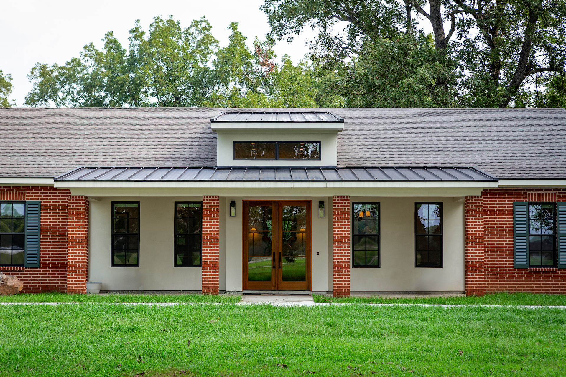 SEAS+RECTORY+EXTERIOR+FRONT+ENTRY+REDUCED+011+revised.png