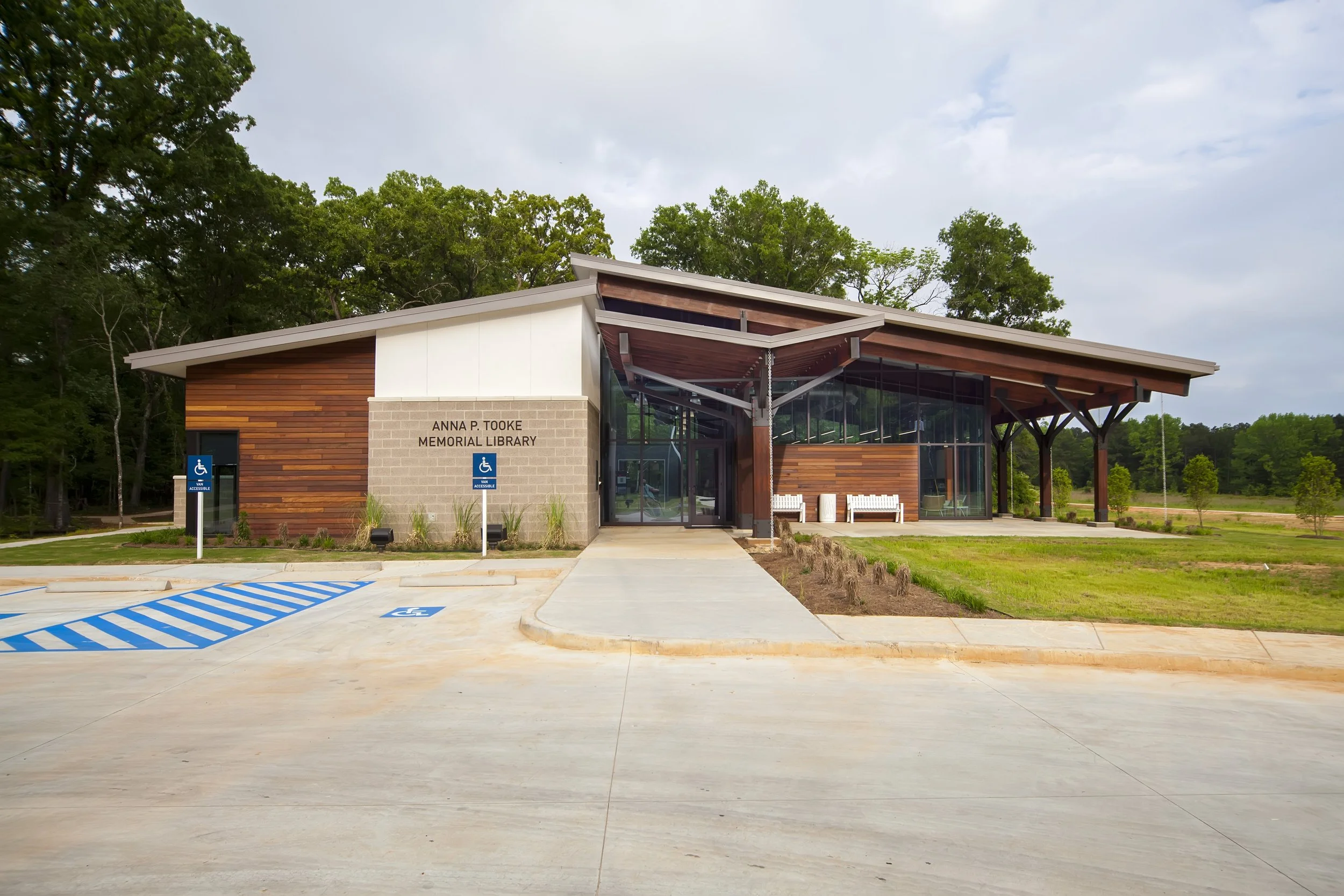 ANNE TOOKE LIBRARY IMG_3149.jpg