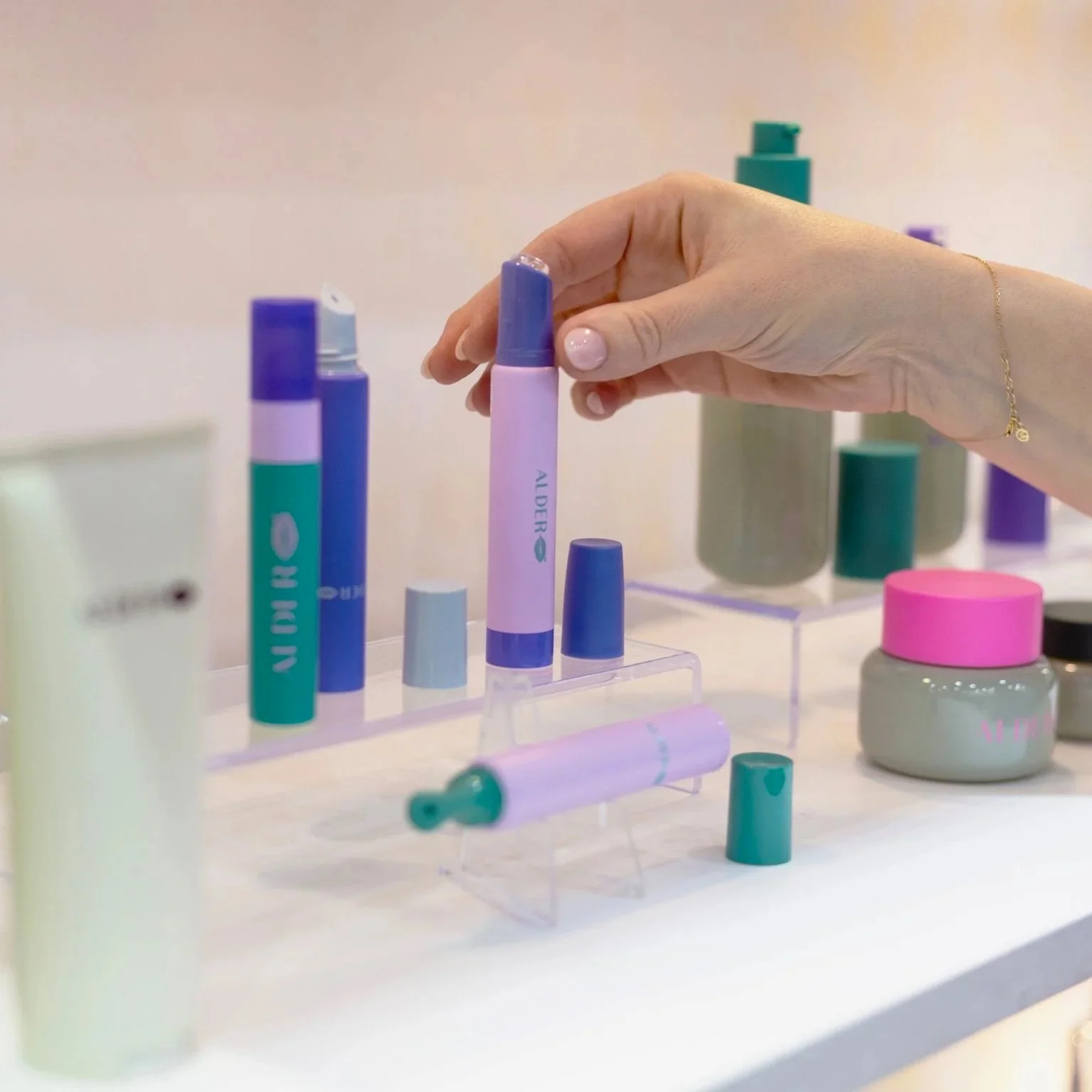 Inside MakeUp in LA: What’s Next For Packaging? Conference Takeaways + Favorite Components