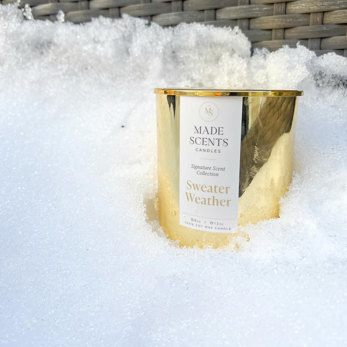 You say snow day, I say SWEATER WEATHER ❄️

#MadeScentsCandles