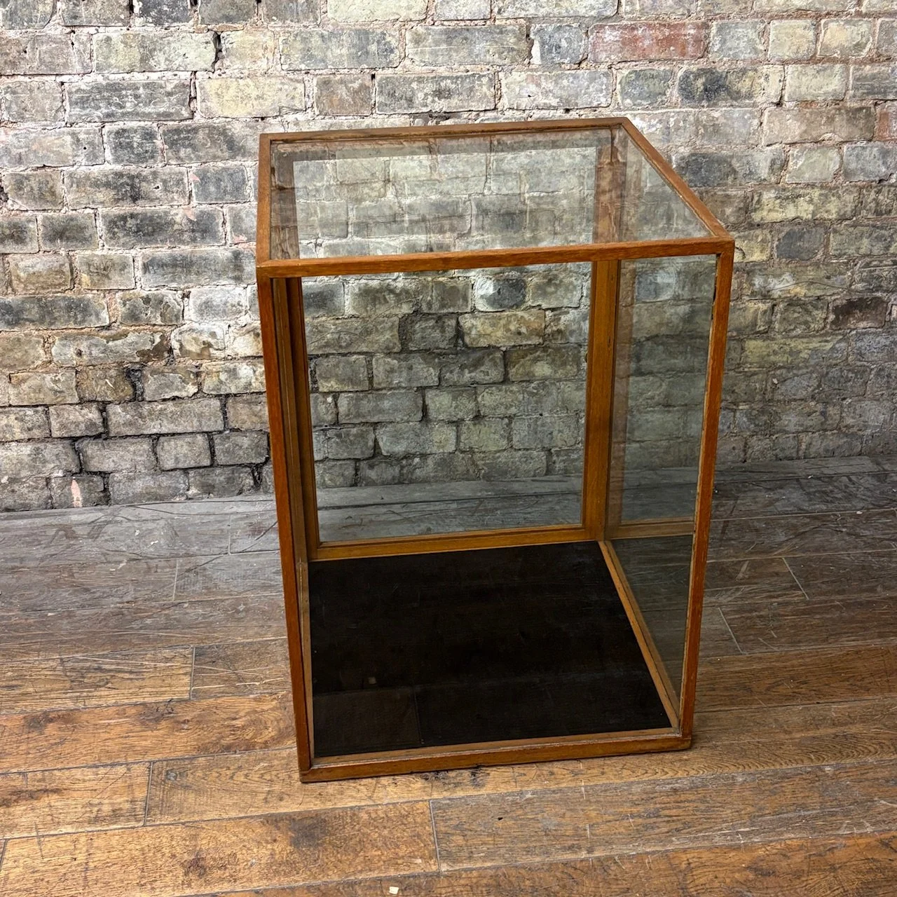 Early 20th Century Oak Countertop Display Cabinet