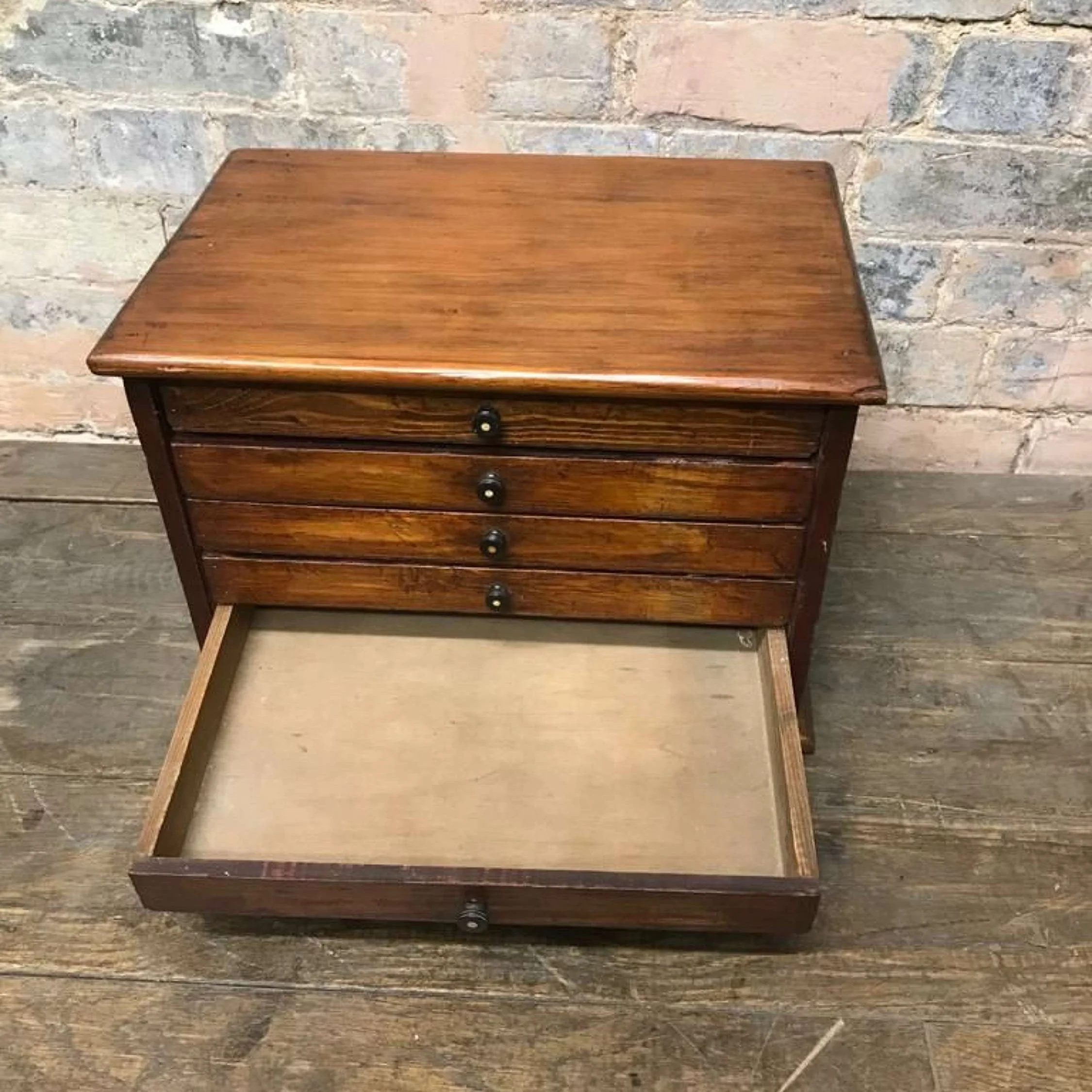 PINE COUNTERTOP DRAWERS — D & A BINDER