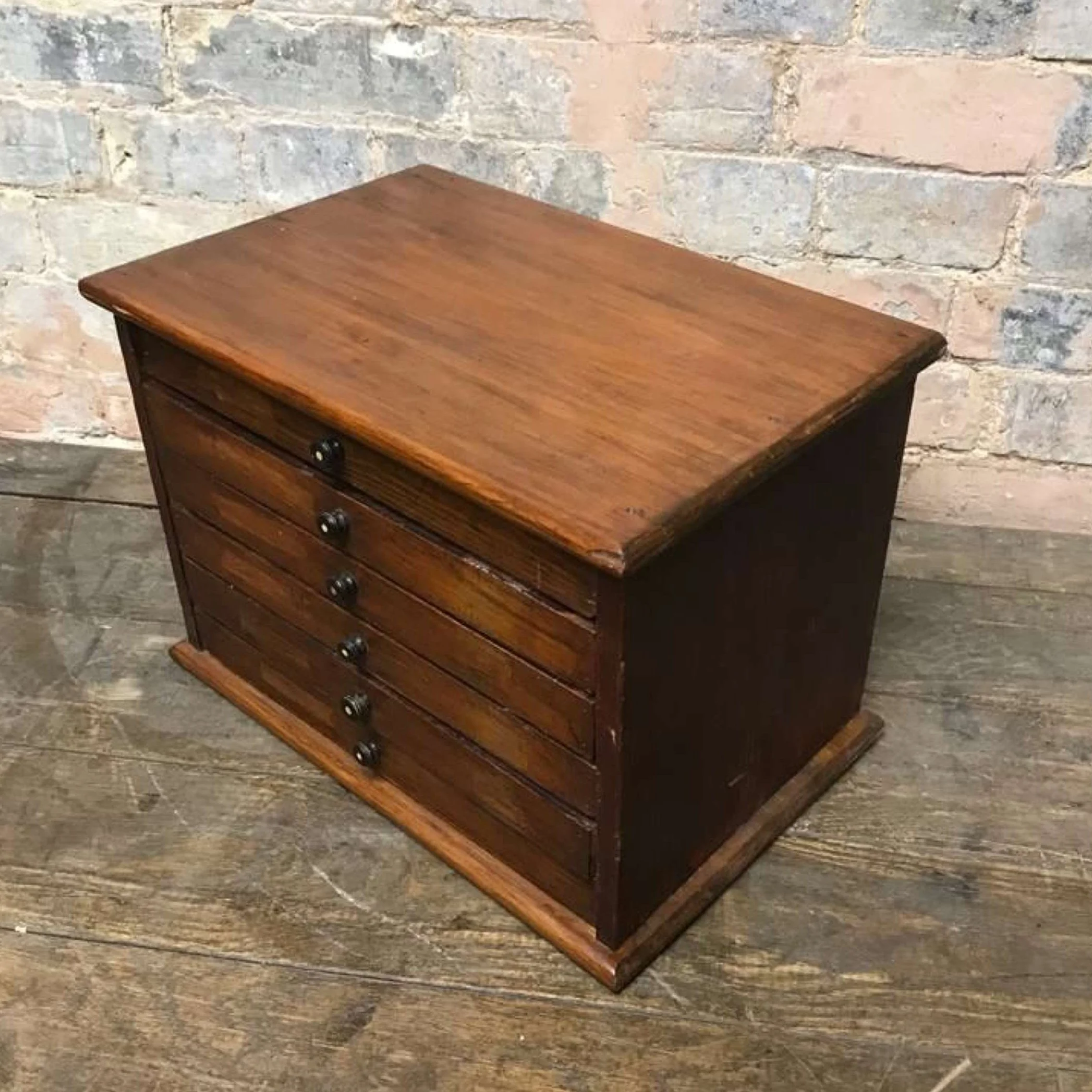 PINE COUNTERTOP DRAWERS — D & A BINDER