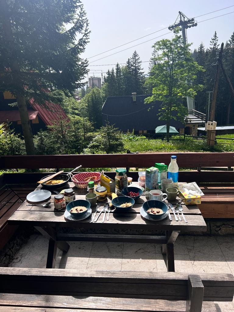 Breakfast time